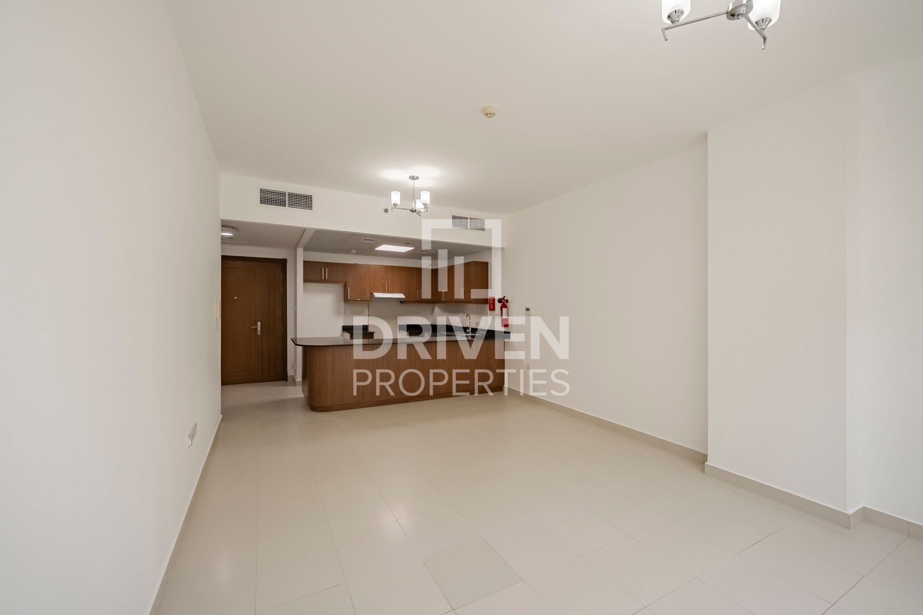 Brand New | Massive Living Room | Open kitchen