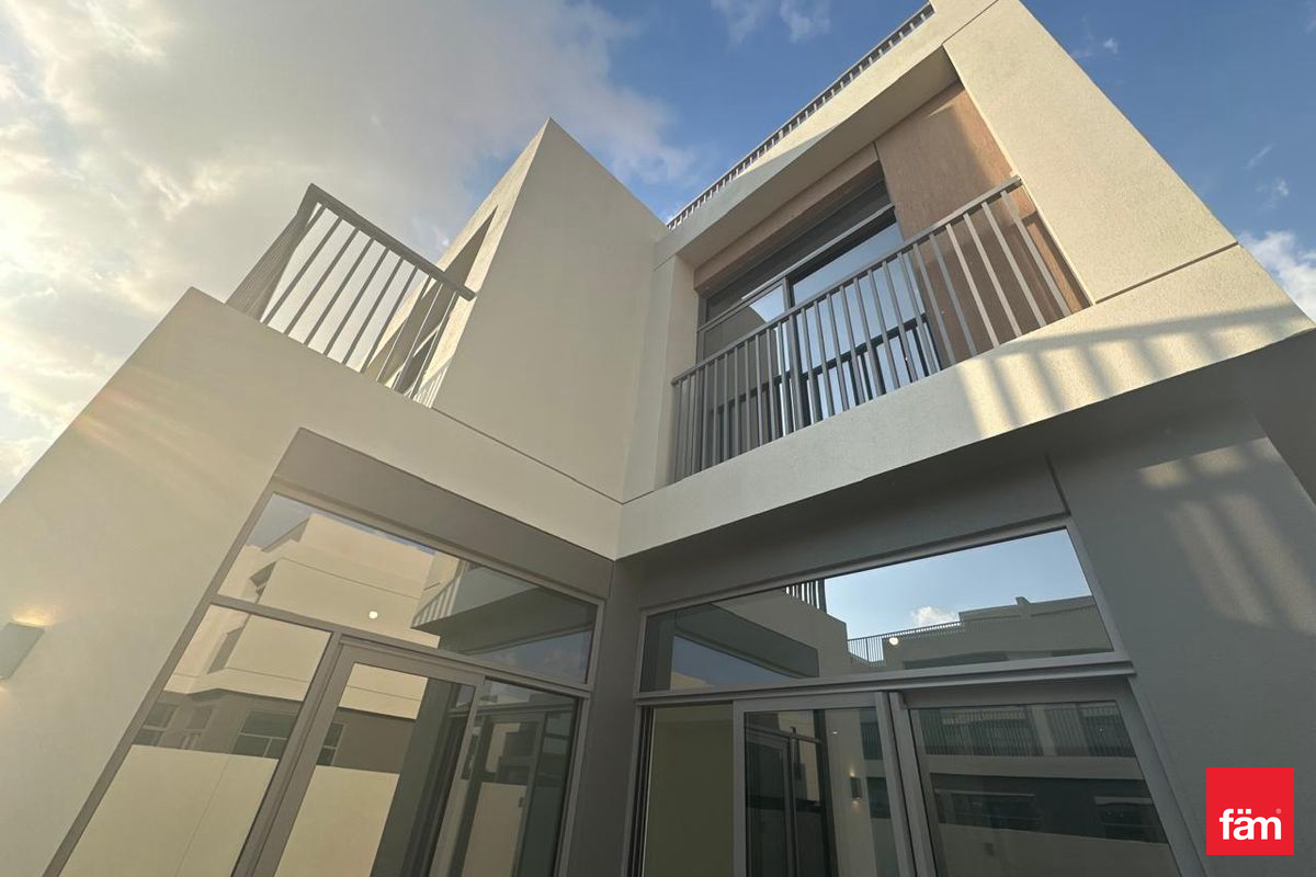 Luxury Brand New | Ready To Move | Prime Location