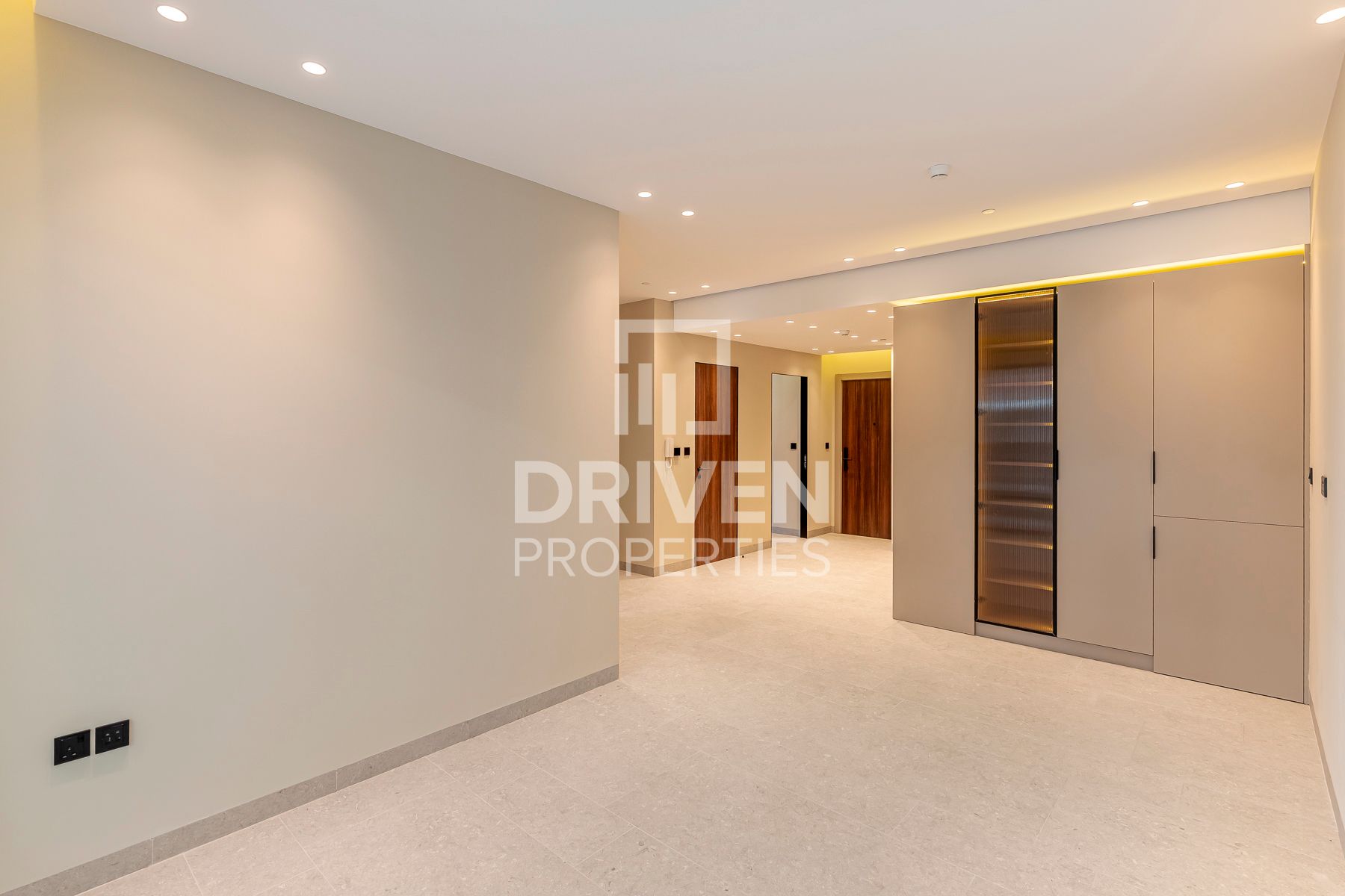 Biggest Size | Appliances Included | 6 Cheques