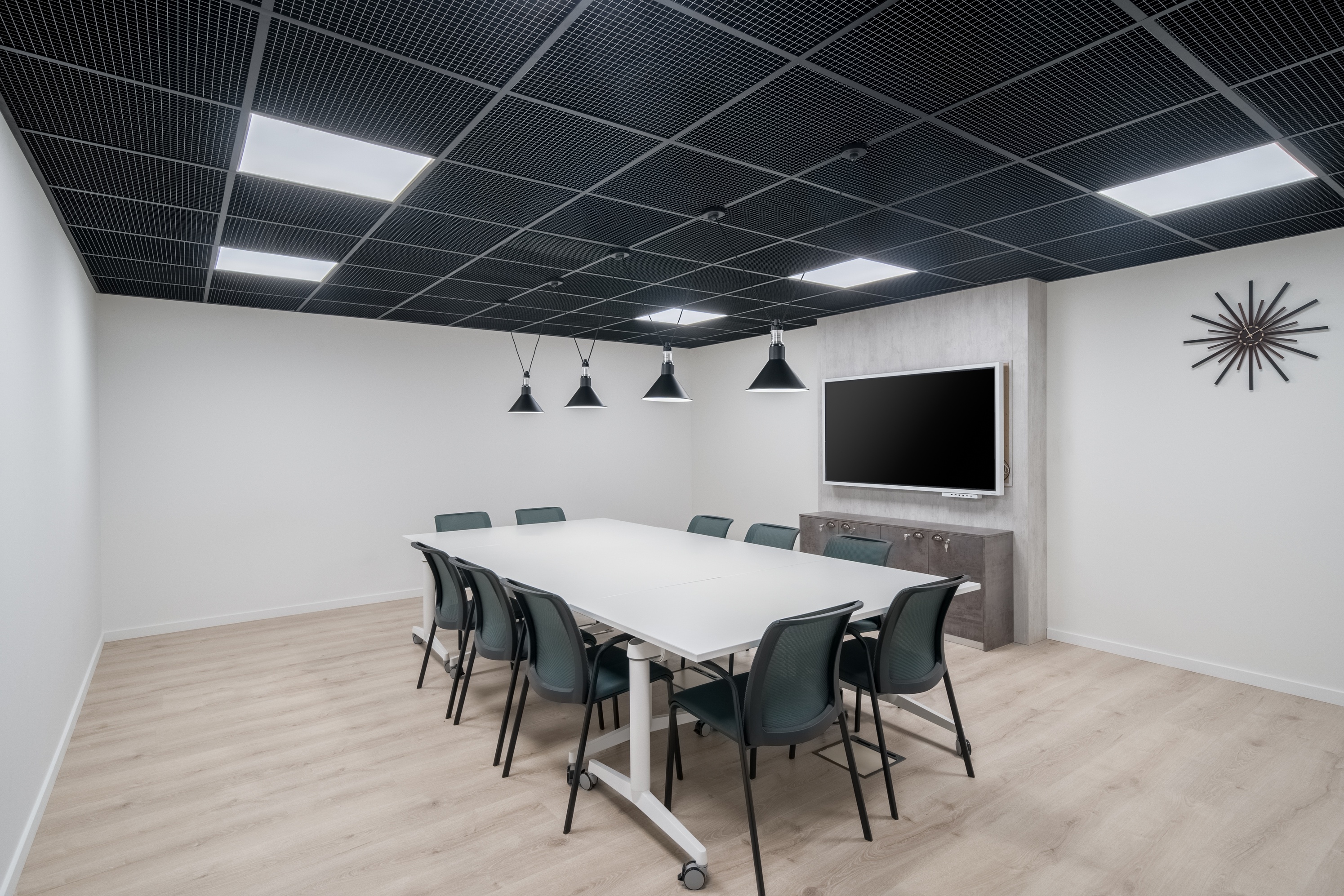 Move into ready-to-use open office space for rent for 10 persons in Dubai, Ibn Battuta Gate