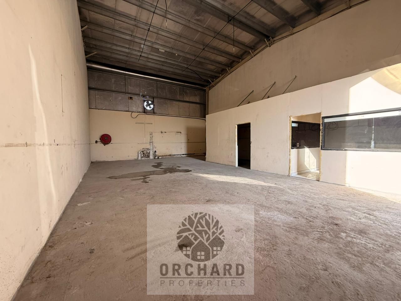 READY / WAREHOUSE/ 1600 SQFT / 13 KW POWER /
