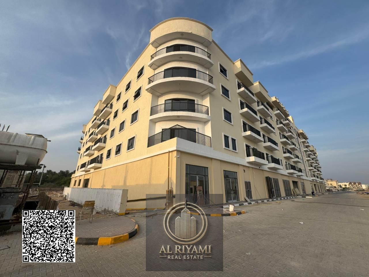 Seize the opportunity to own or invest in the Kintia project. 100% freehold ownership for all nationalities. Two bedrooms and a living room with a