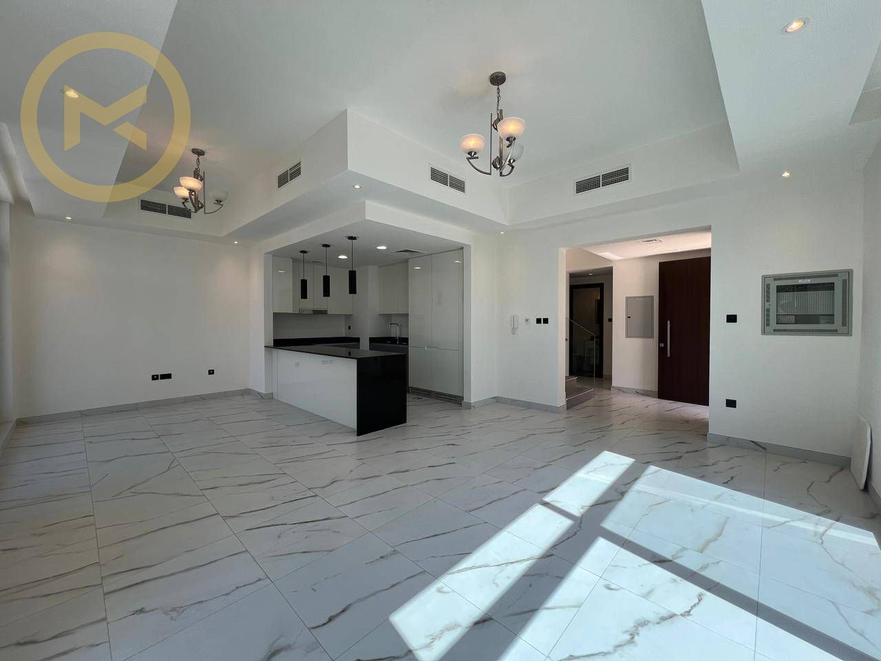 Single row | Corner unit | Ready for move in