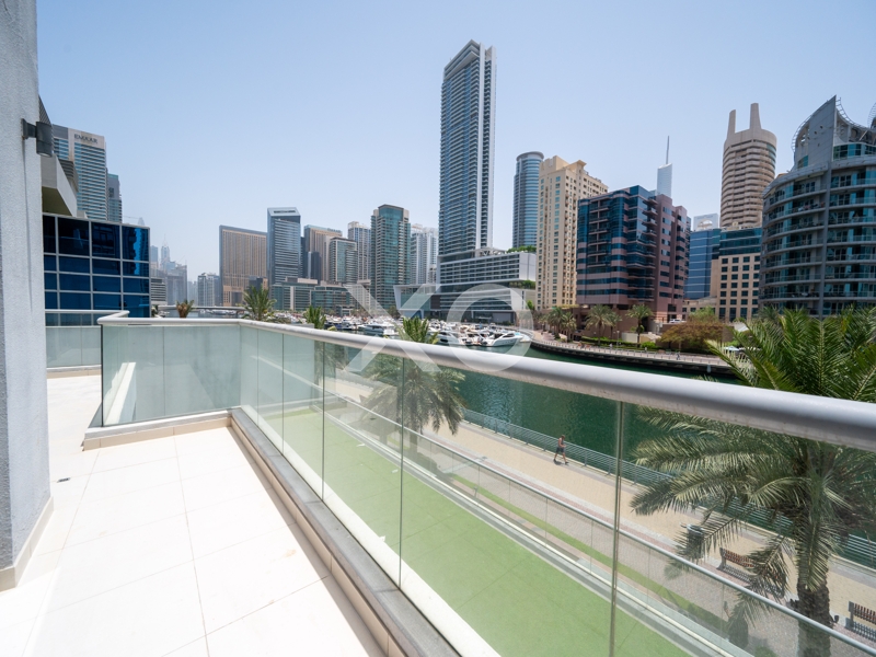 Renovated | Huge Duplex | Full Marina View