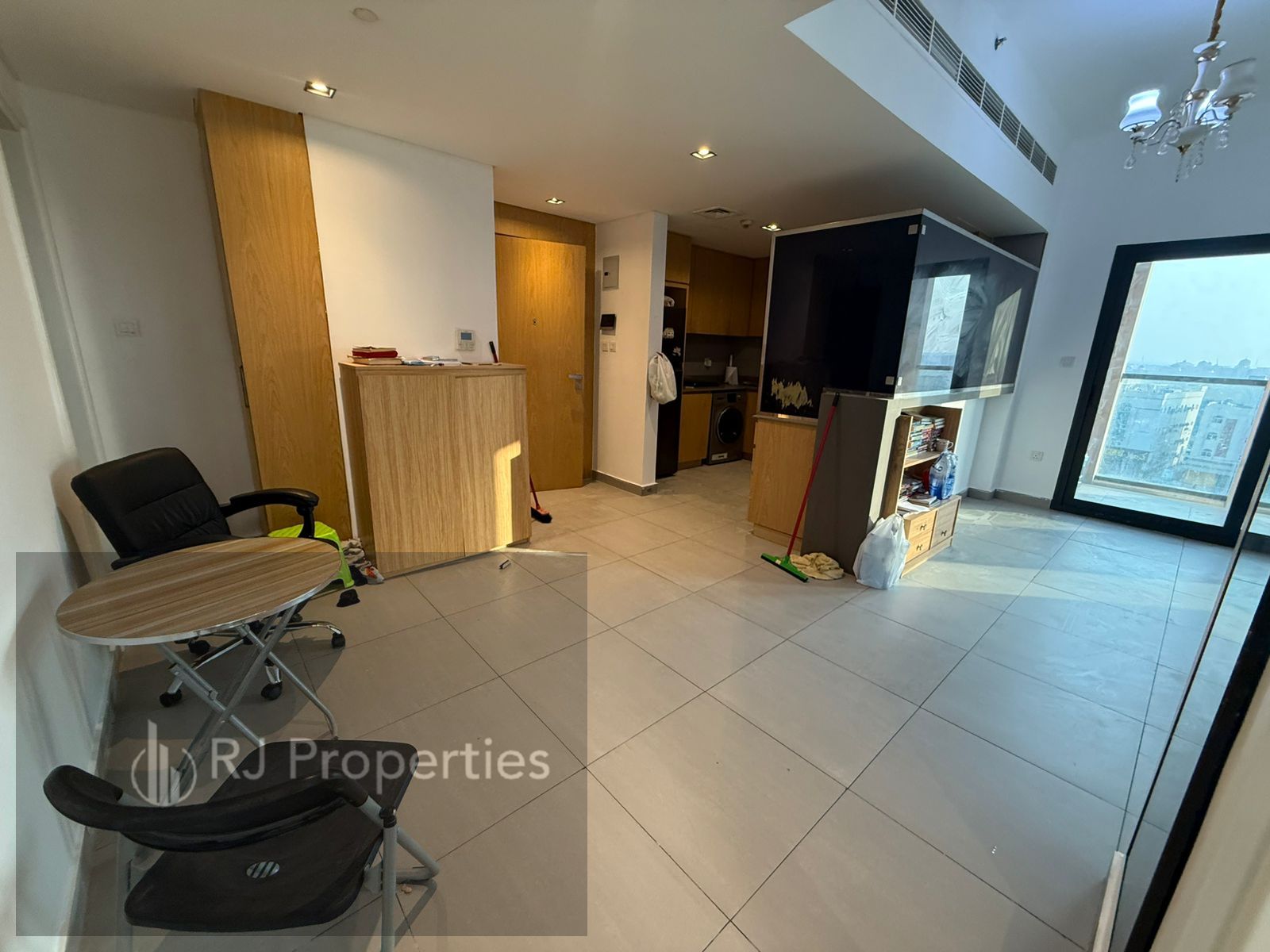 Specious 1BHK Apartment With Big balcony Big Size with All Amenities gated community