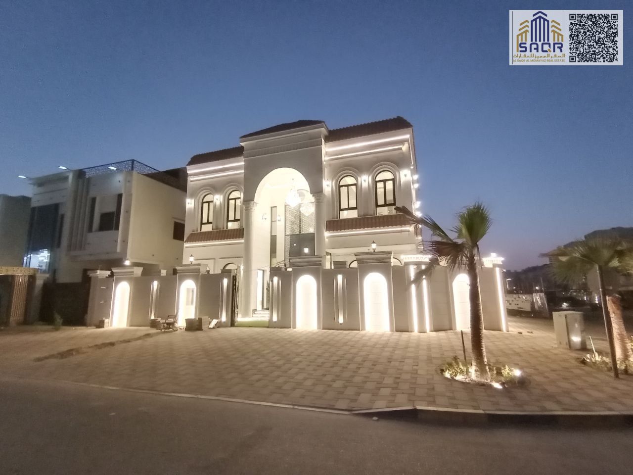 Miniature palace for sale, corner lot on two streets, VIP finishing, freehold ownership / fees included