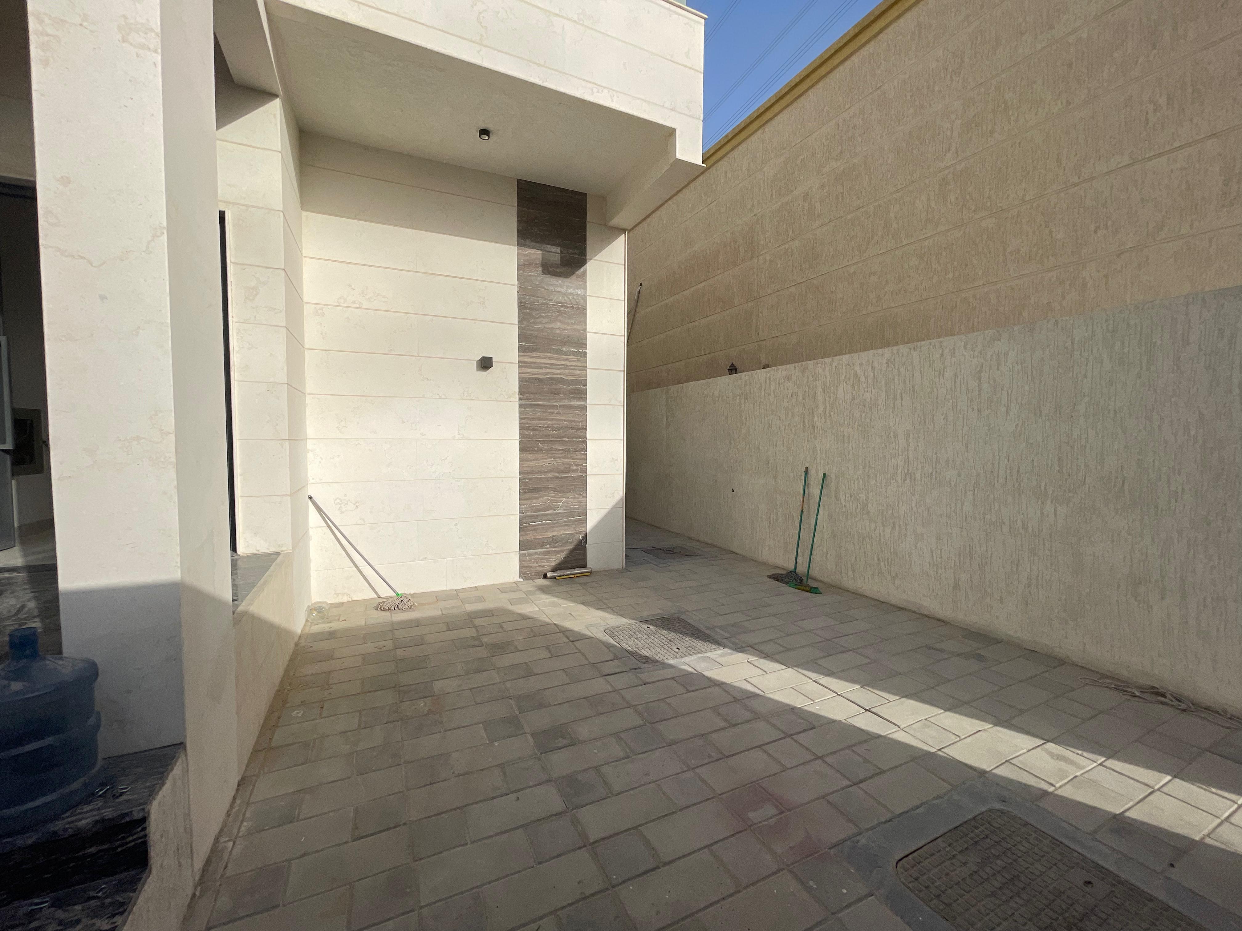 Villa for Rent in a Prime Location – Ajman, Al Yasmeen