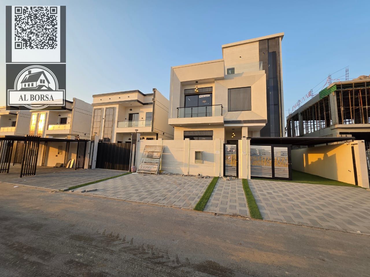 For sale: Al-Hali villa with electricity and water included, registration fees paid. 6 master bedrooms, living room, and 2 halls.