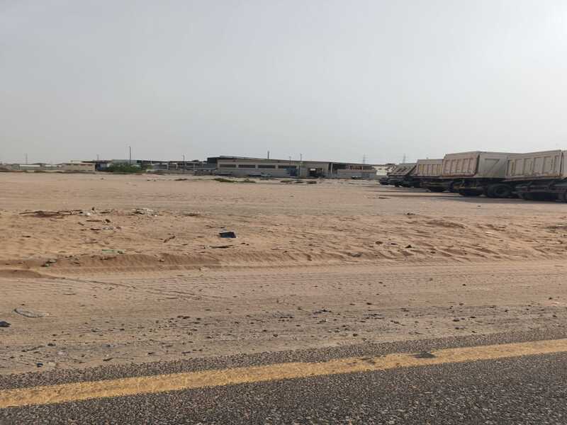 Land for sale in Industrial Area 18, area 41,000 sq ft, prime location