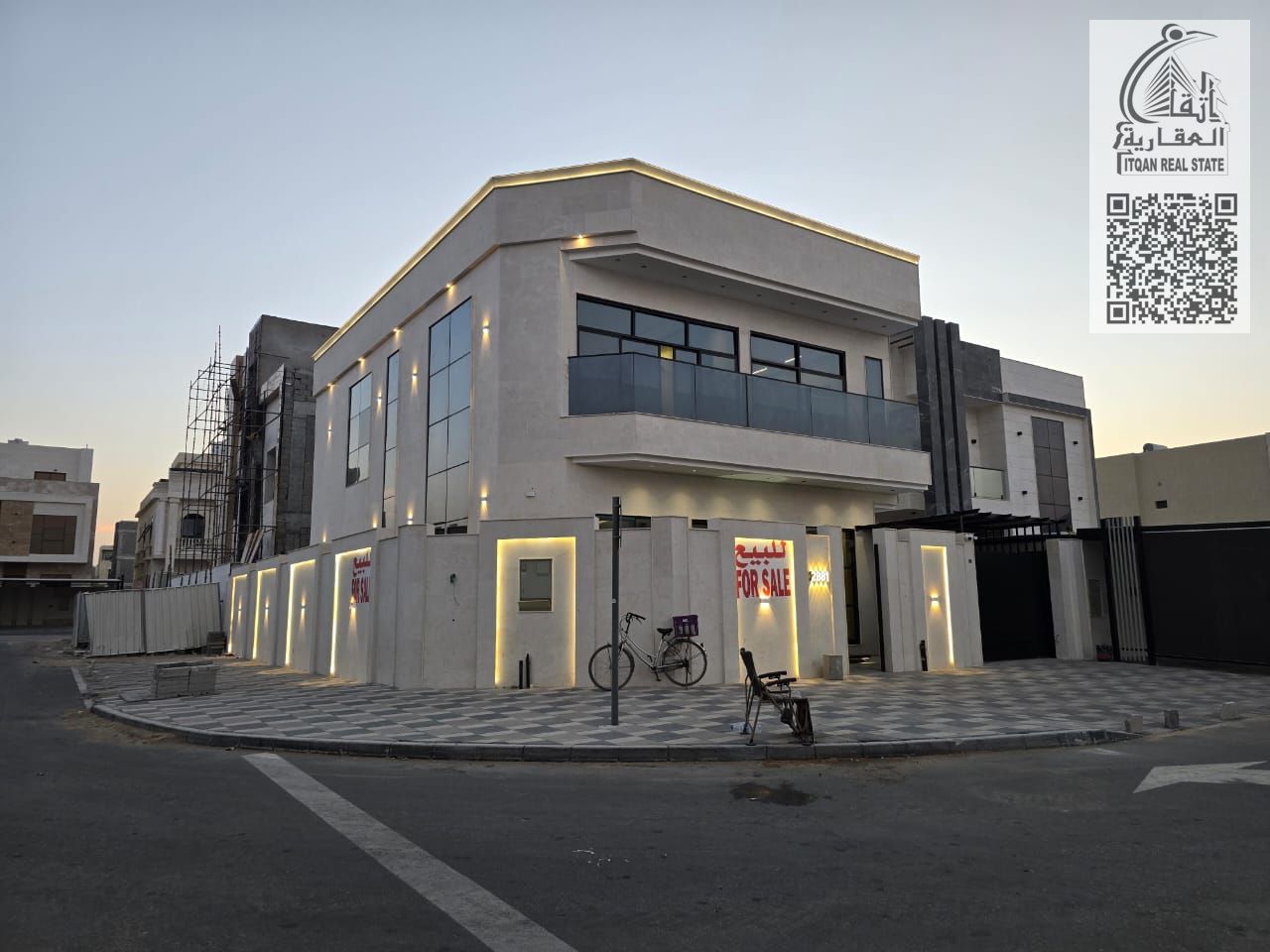 Villa for sale from the owner, including registration and ownership fees, direct, corner of two streets, stone façade, close to Mohamed Bin Zayed, mod