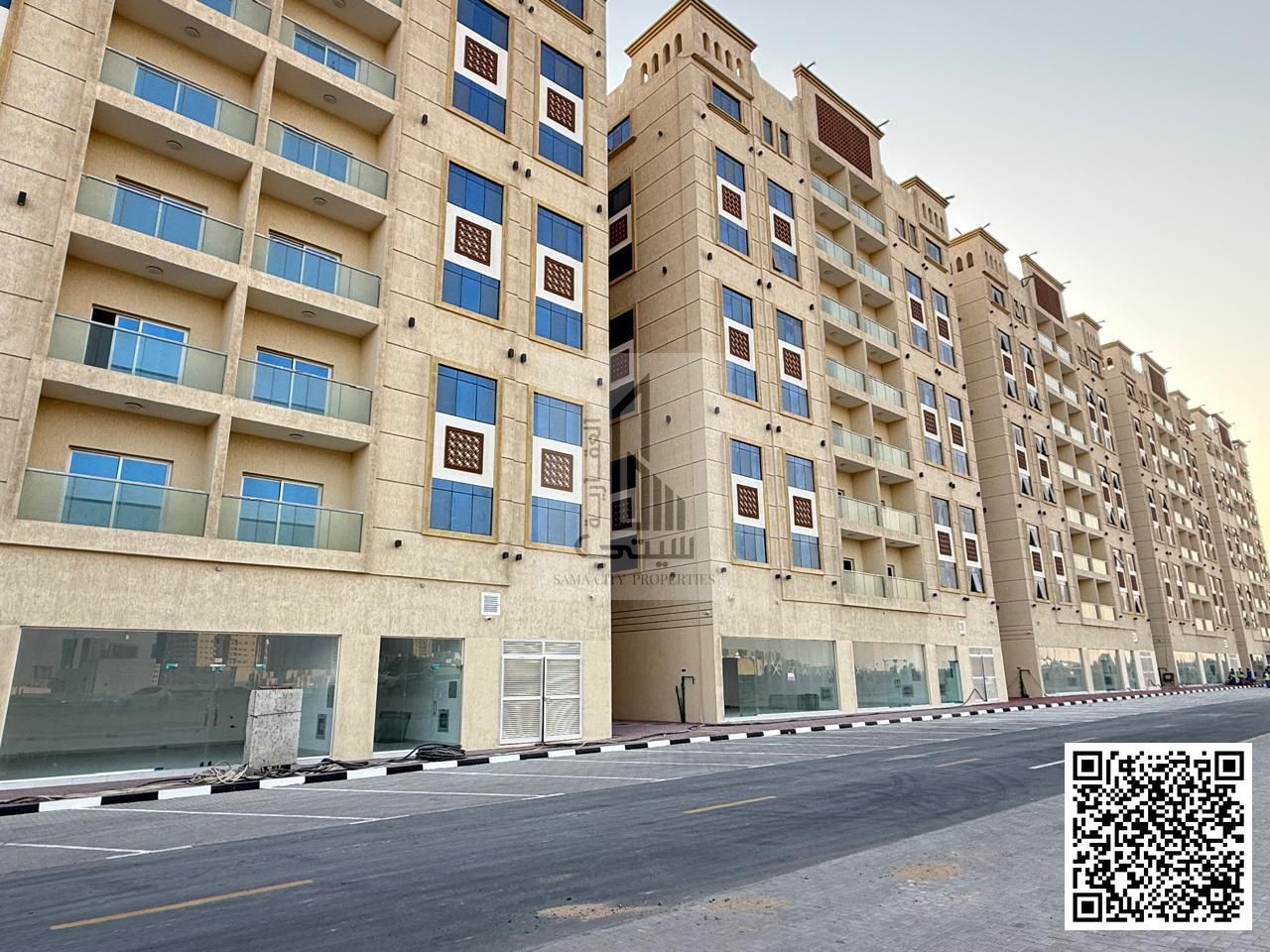 A distinctive studio in the heart of Al Yasmin, with luxurious finishes and a prime location.