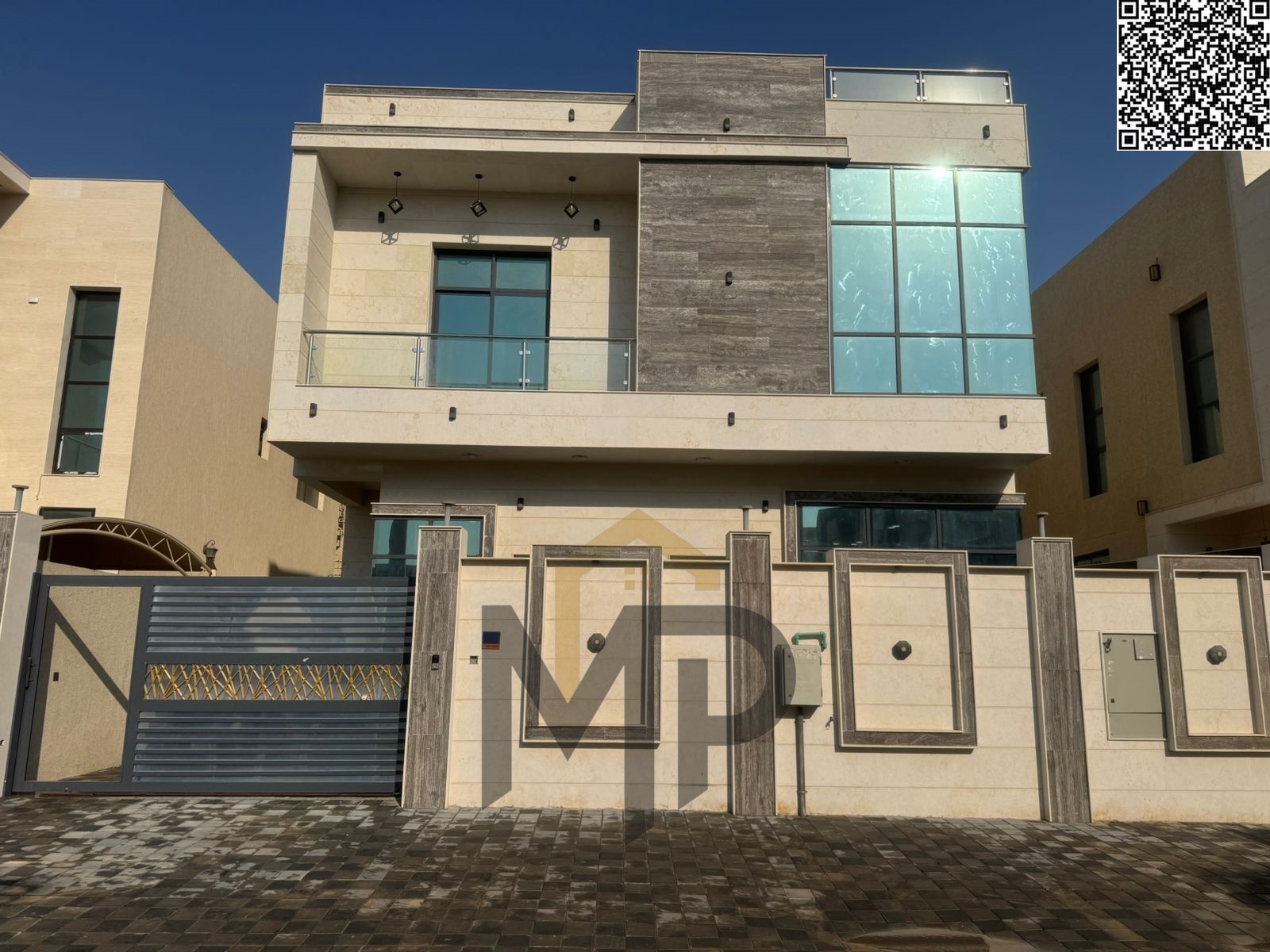 Luxury 5-bedroom villa for rent in Al Yasmin area - high-end finishing and prime location close to services, ideal for families seeking comfort and lu