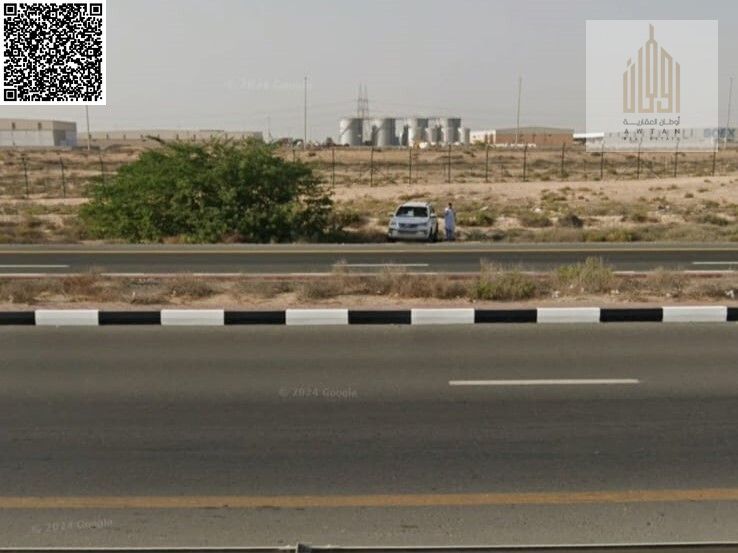 Commercial land in a prime location for investment, freehold ownership