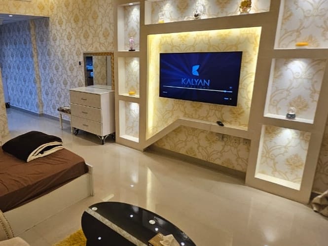 Studio apartment at an unbelievable price in a very vibrant area of Ajman.