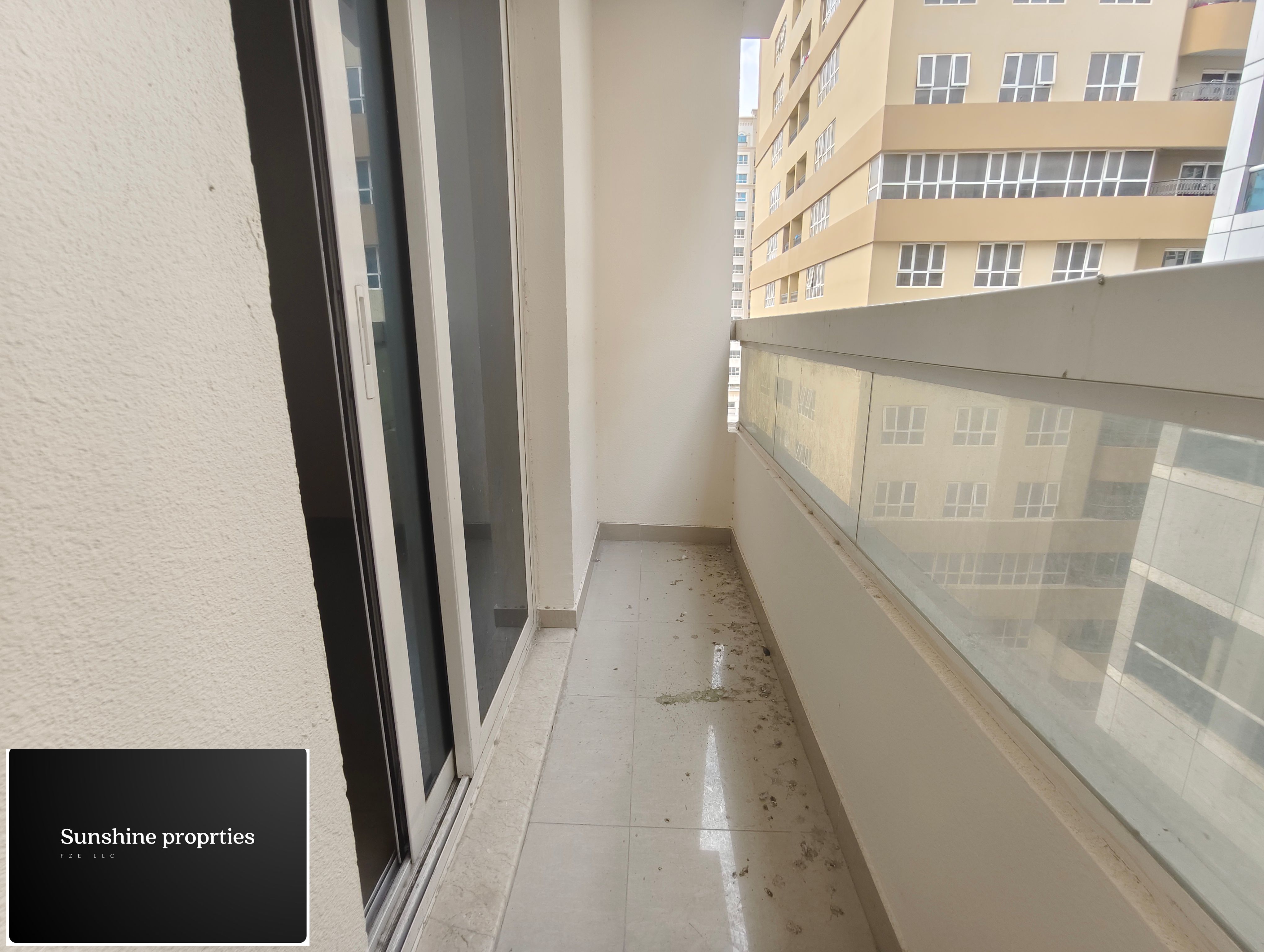 2BHK SPACIOUS HOT OFFER/WITH BALCONY/WITH PARKING/