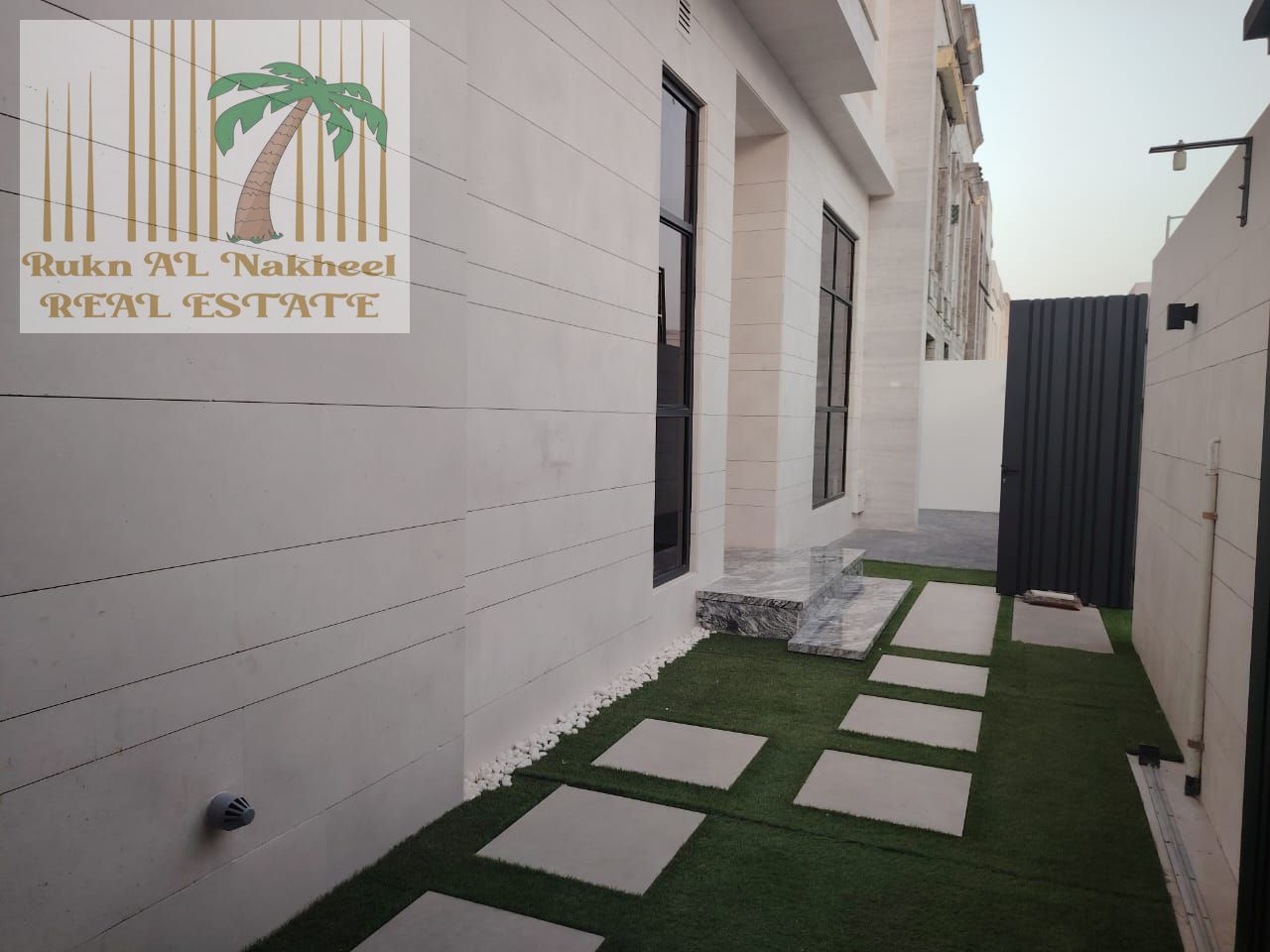 Modern Villa, Spacious, Family Friendly