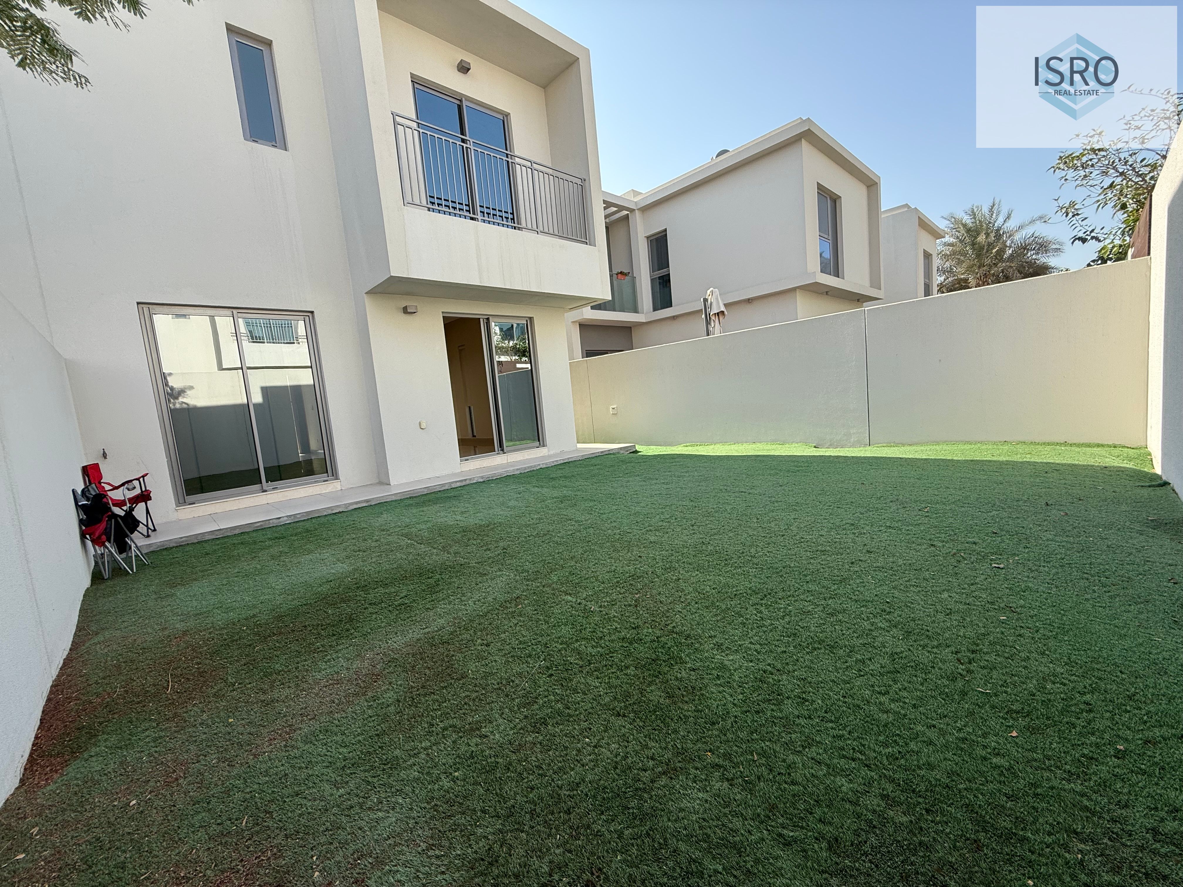 REDAY || TOWNHOUSE CLOSE TO CLUBHOUSE || 140K 1 CHEQUE