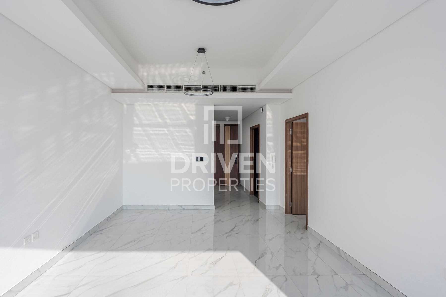 Modern Brand New Building | Open Kitchen