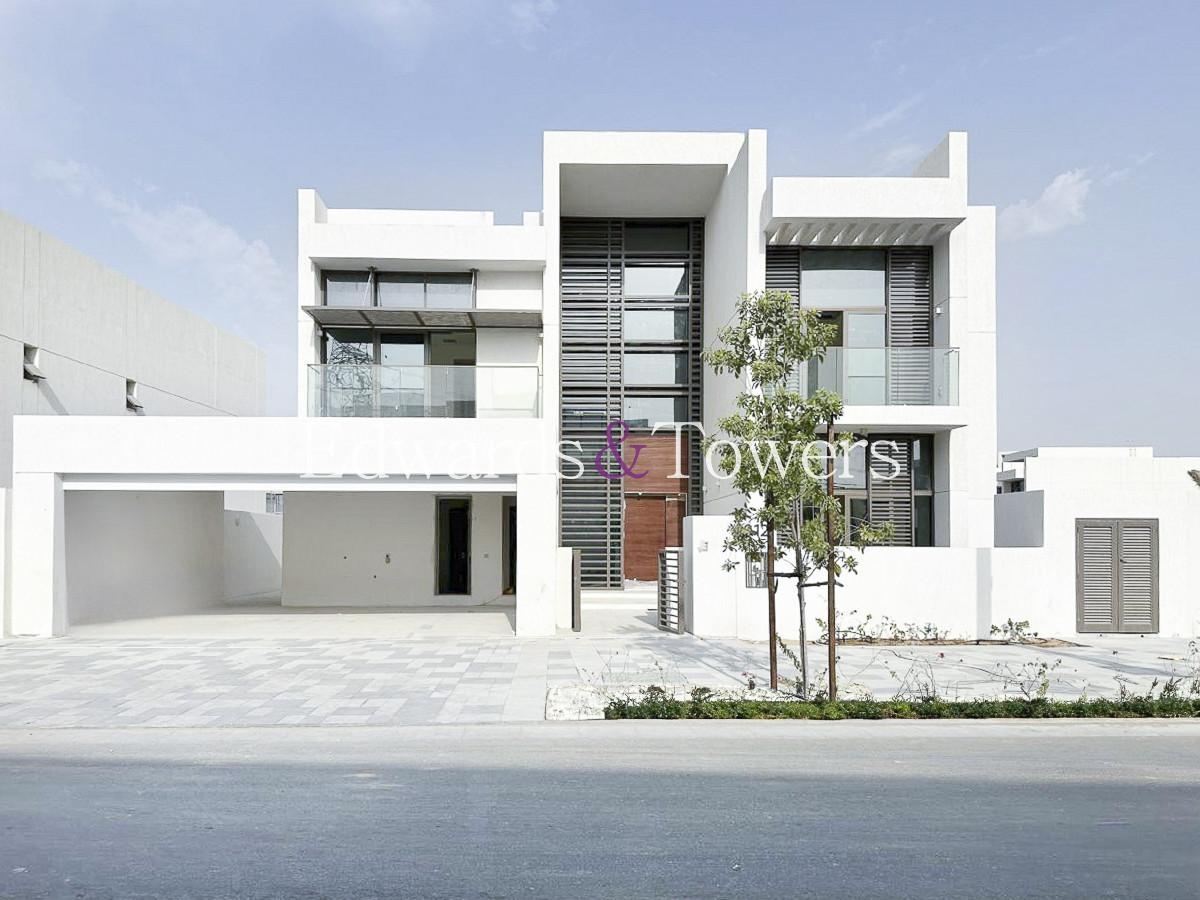 Exclusive | Luxury 5 Bed | Type 1 | Contemporary