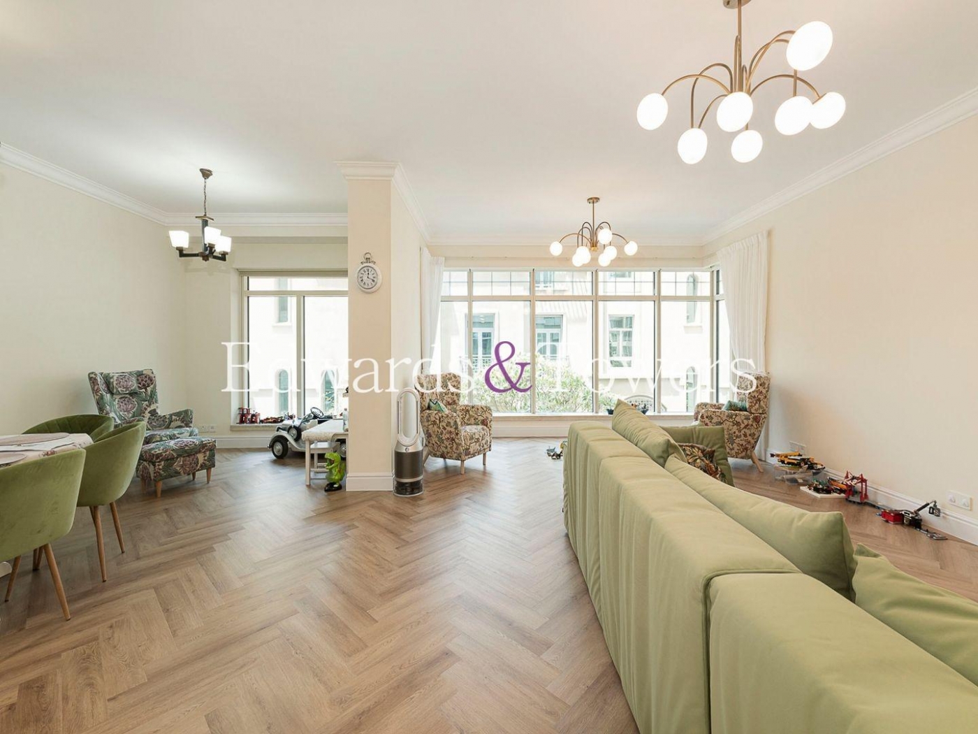 Upgraded and Spacious | Unfurnished | VOT