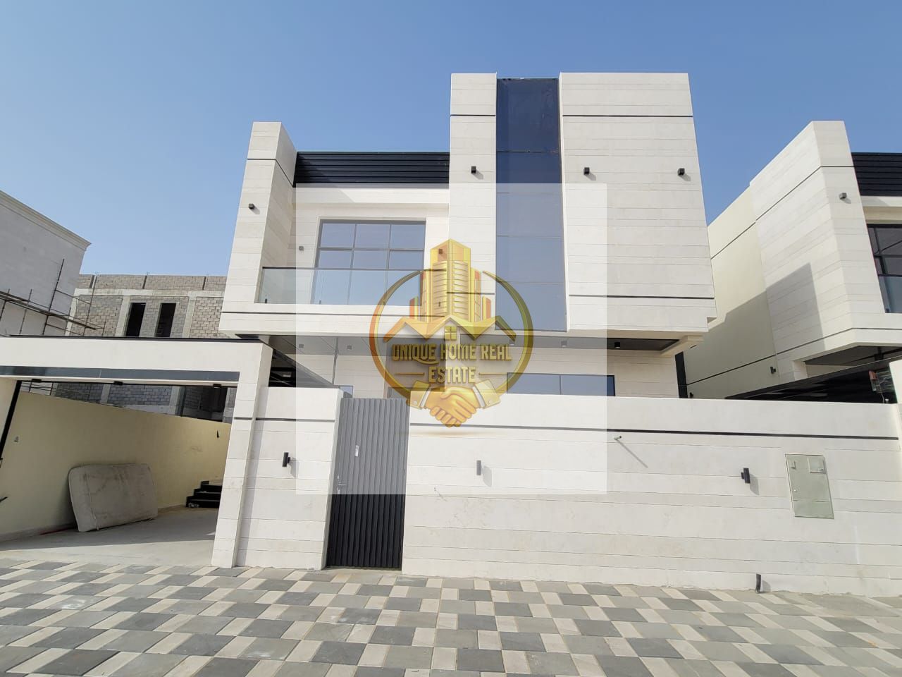 Are you looking for comfort and space? This 5 BHK villa combines practical design with luxury in the vibrant Al Bahia area