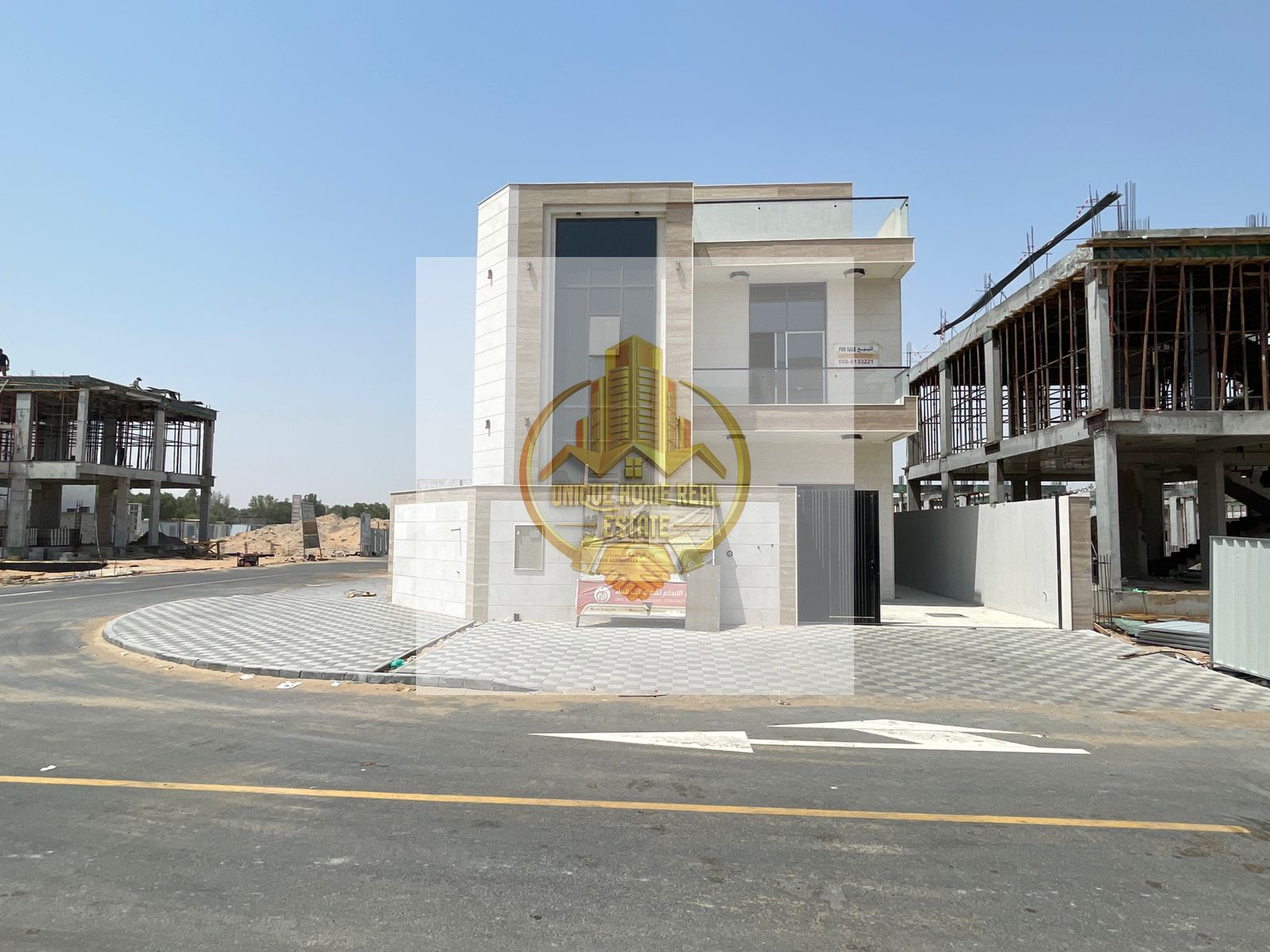 Luxurious super deluxe villa for sale in Al Helio 2 area in Ajman, freehold for all nationalities, including registration fee