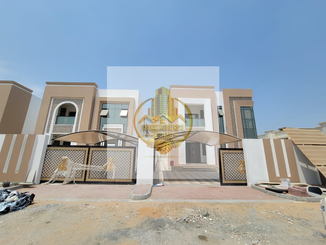 An unrepeatable opportunity, with an area of 5000 square feet, freehold for all nationalities. Including Registration