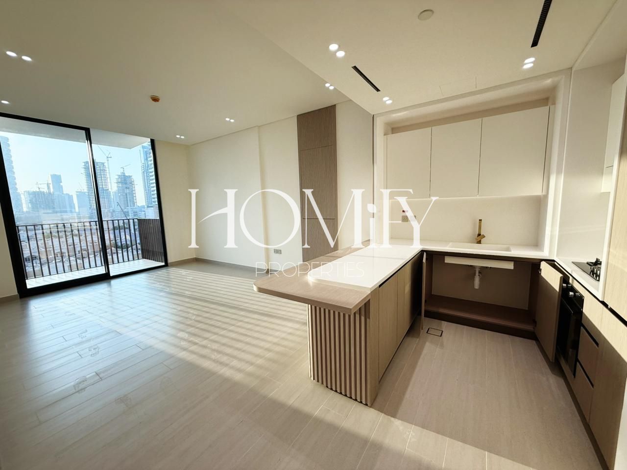 Brand New | Kitchen Appliances | Spacious