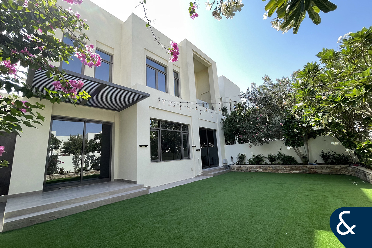 Type E | 4 Bed | Study | Maids | Upgraded