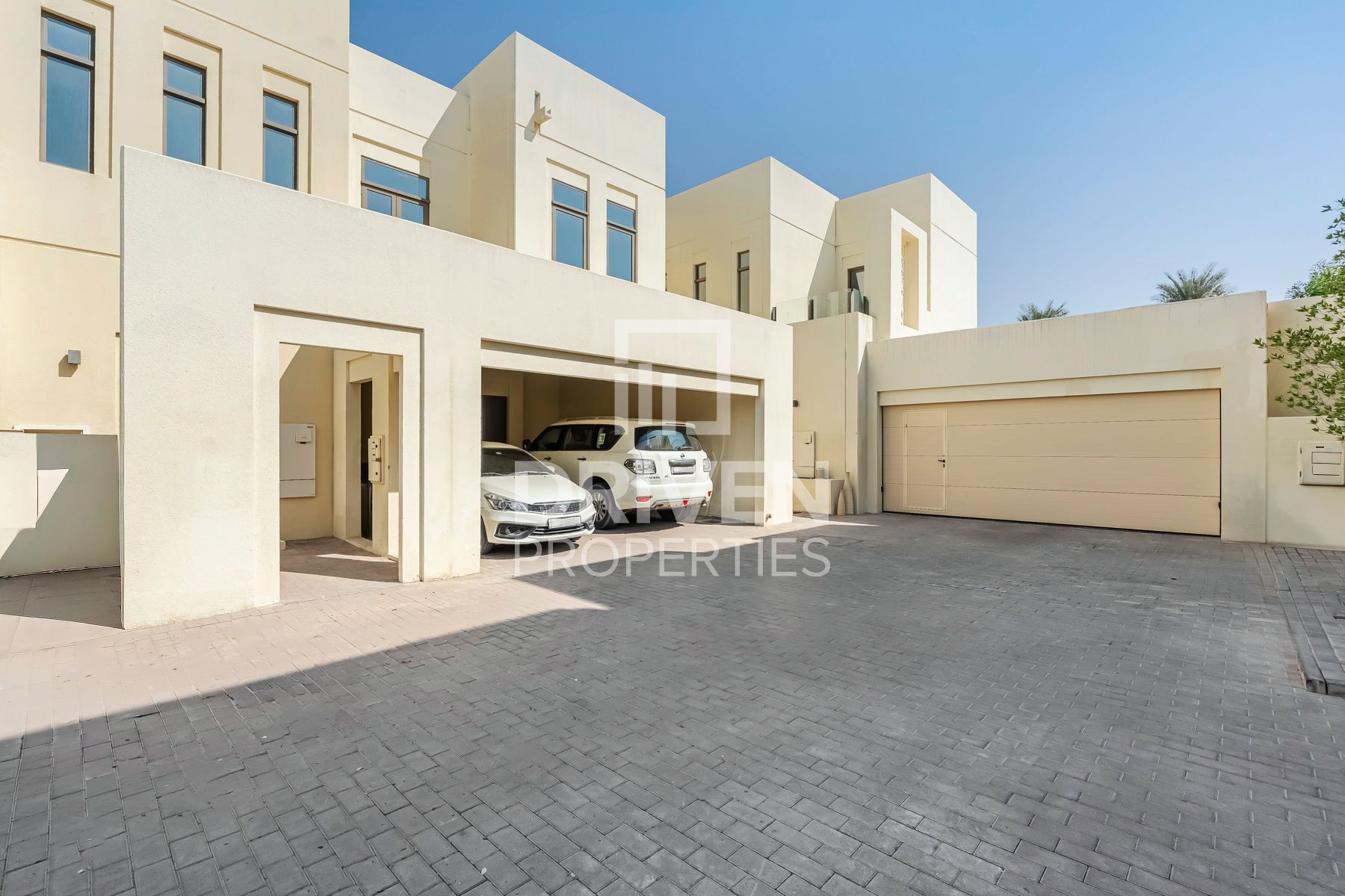 Modern Townhouse | Community View | Prime Location