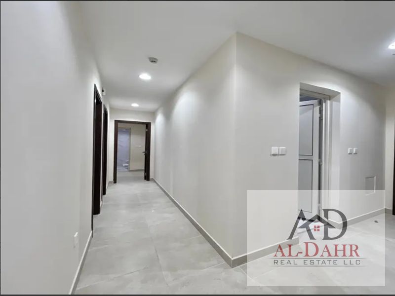 3BHK Staff Accommodation // NEAR METRO // HUGE SIZE LAYOUT