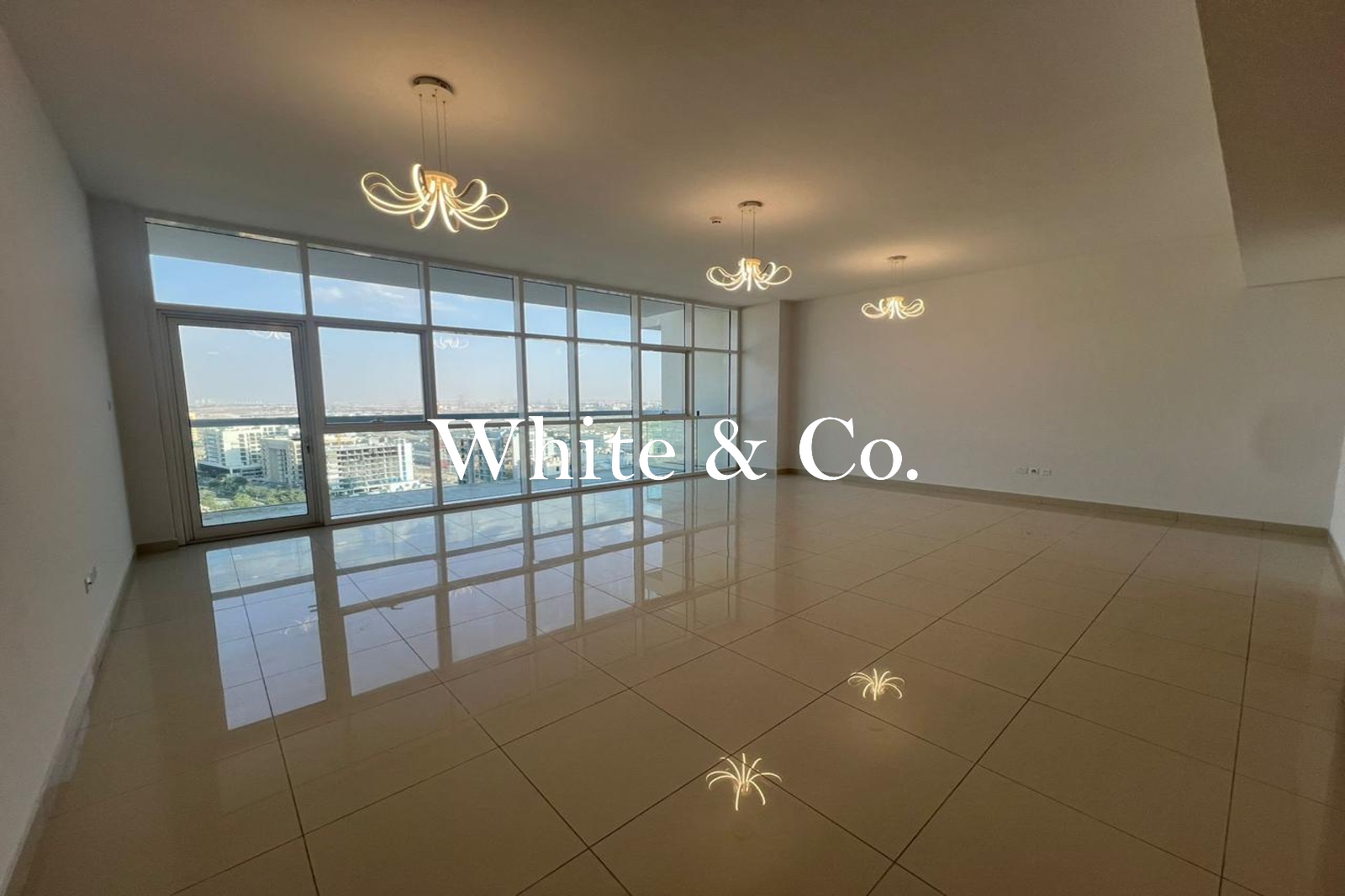 Spacious Unit | Chiller Free | High Floor