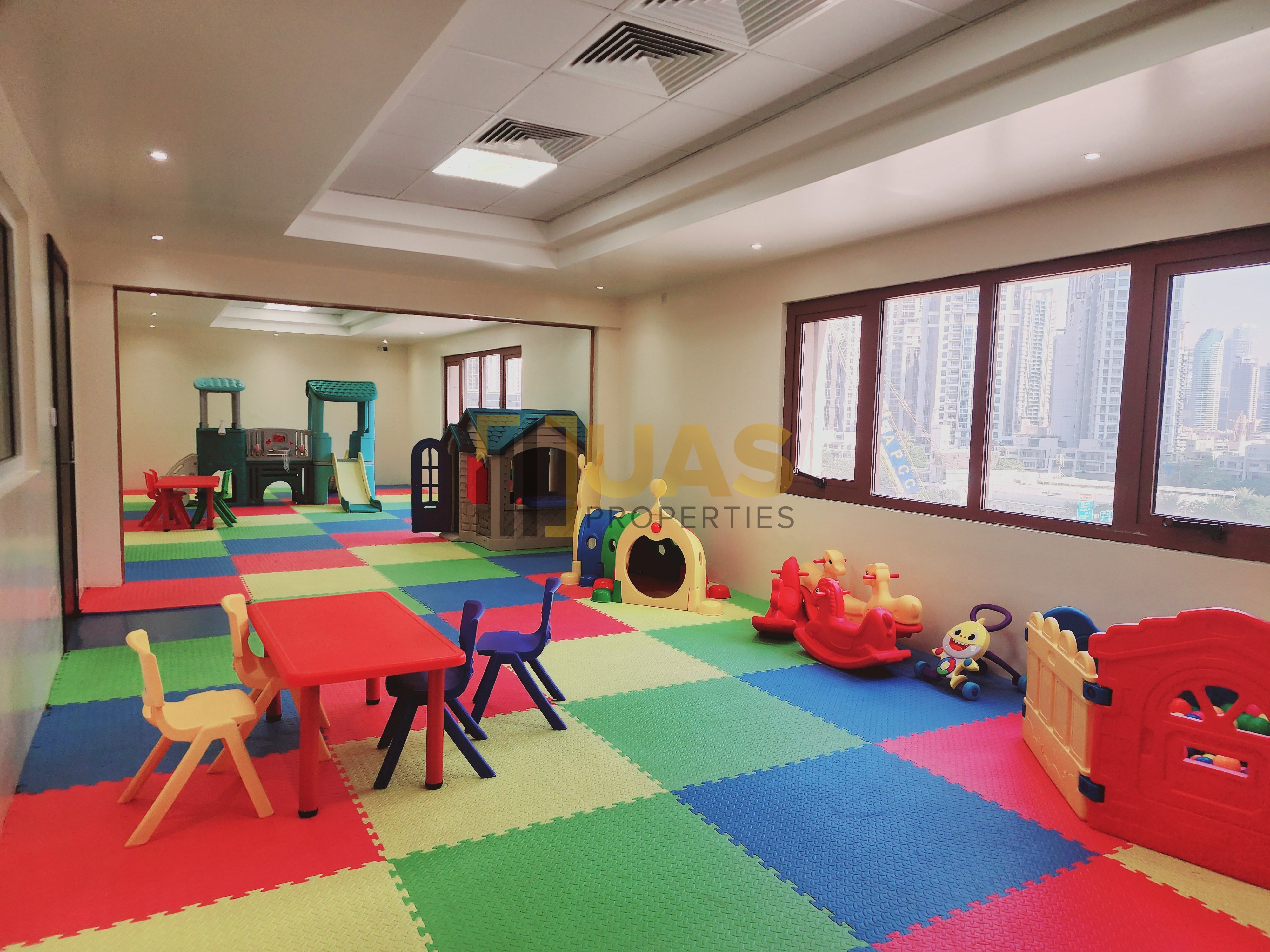 Spacious 3Bhk | With Maid&Laundry | Chiller Free
