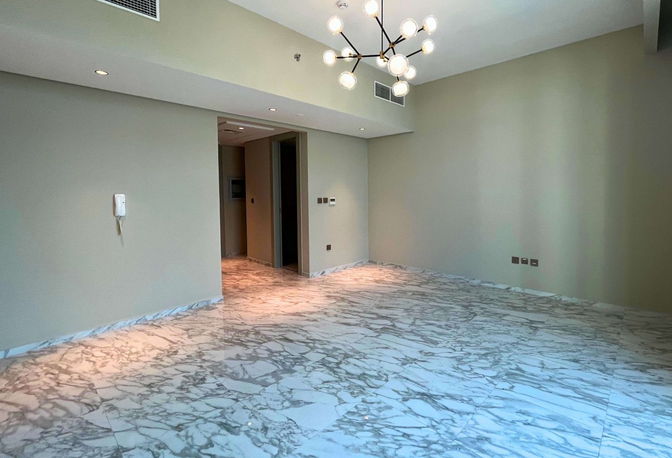 Vacant | Kitchen Appliances | Low Floor
