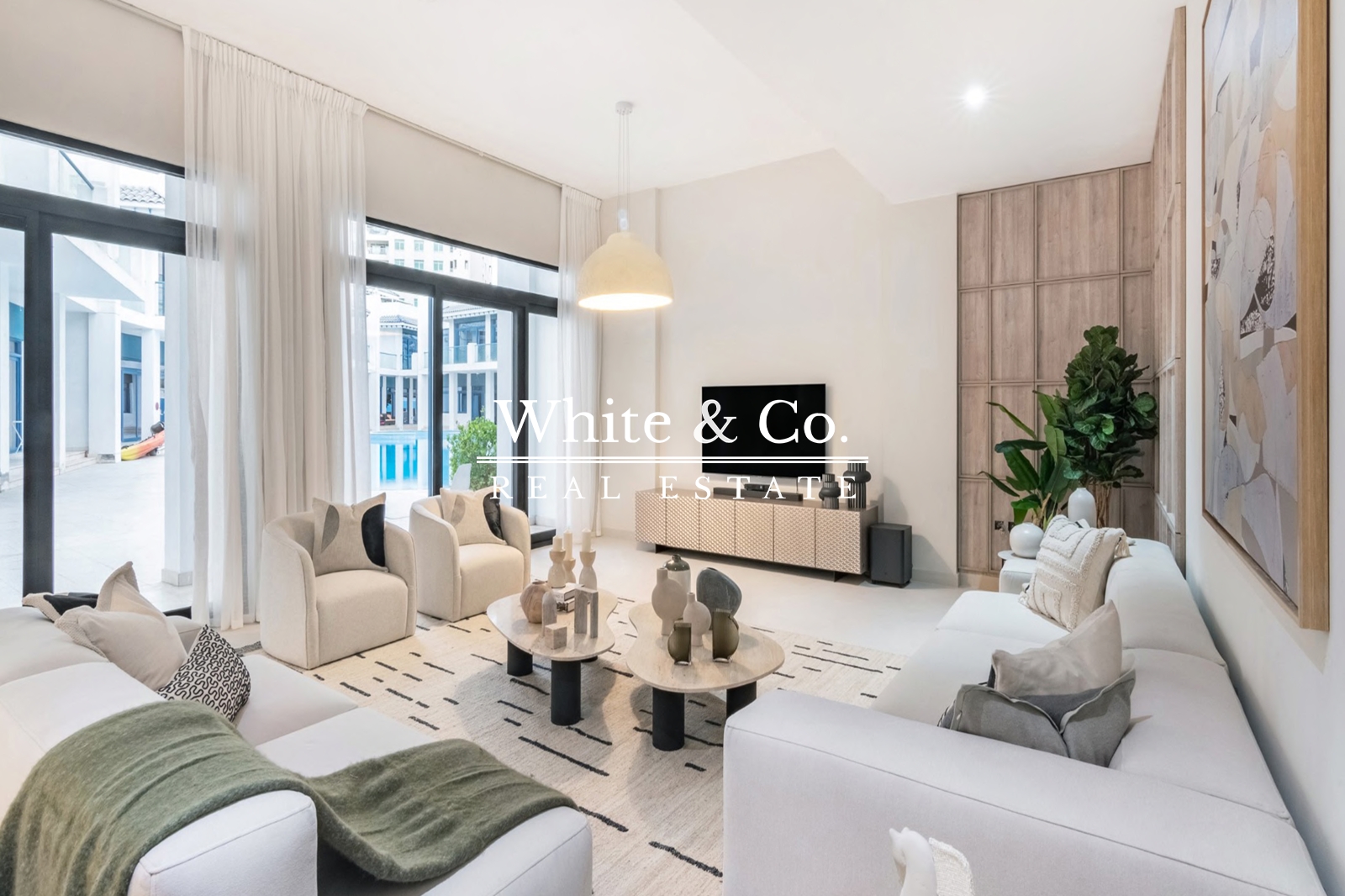 Upgraded | Luxurious | Fully Furnished