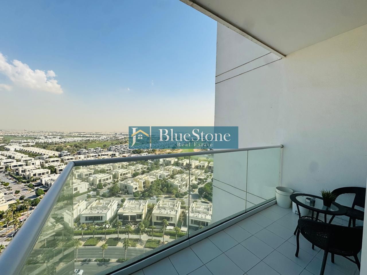 Well Maintained 1 Bed | Golf View | Equipped Kitchen