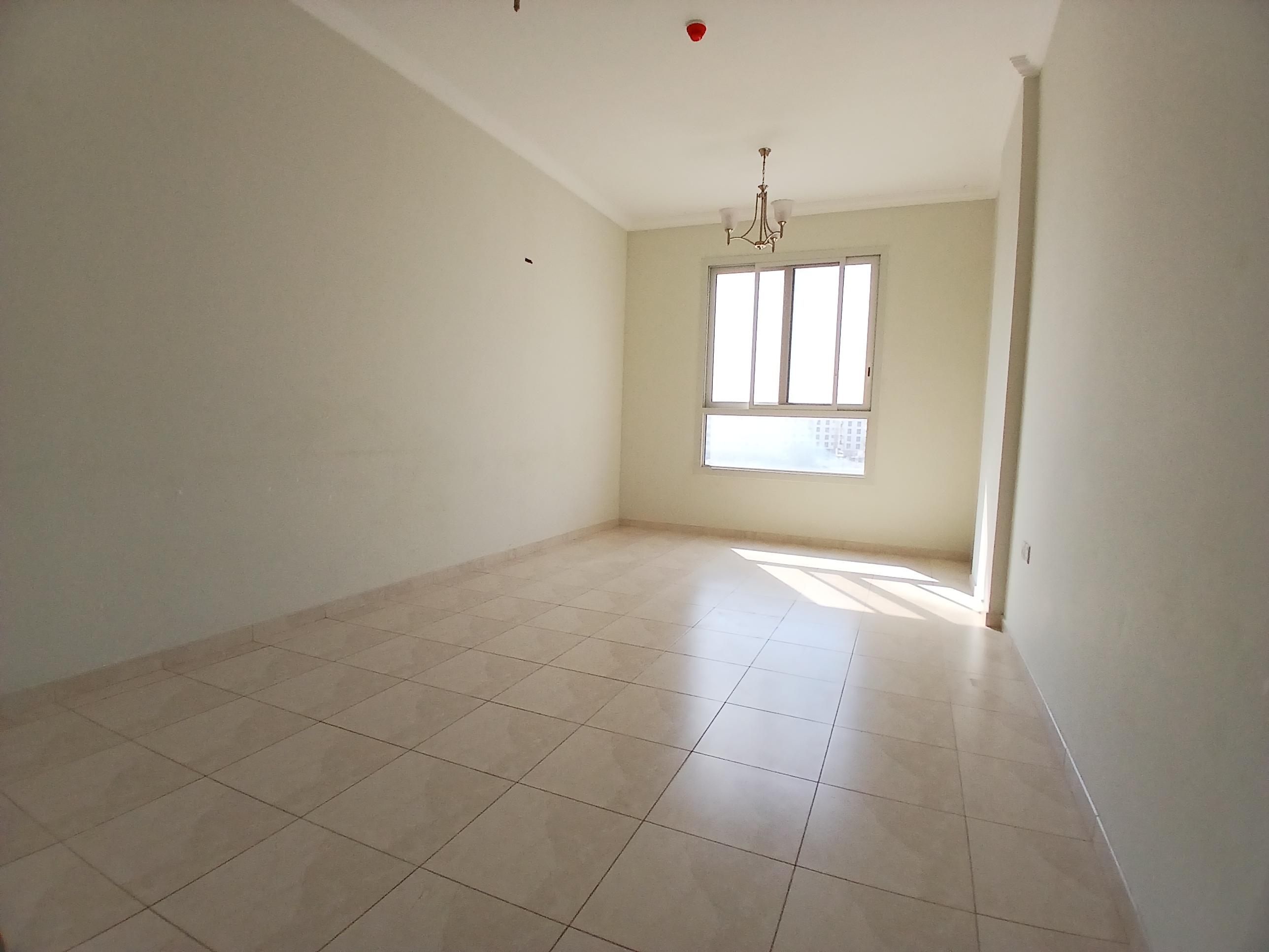 Despoit cheque only!!*Spacious 2BHk APARTMENT open View with balcony only 55k _Near to calro coffee