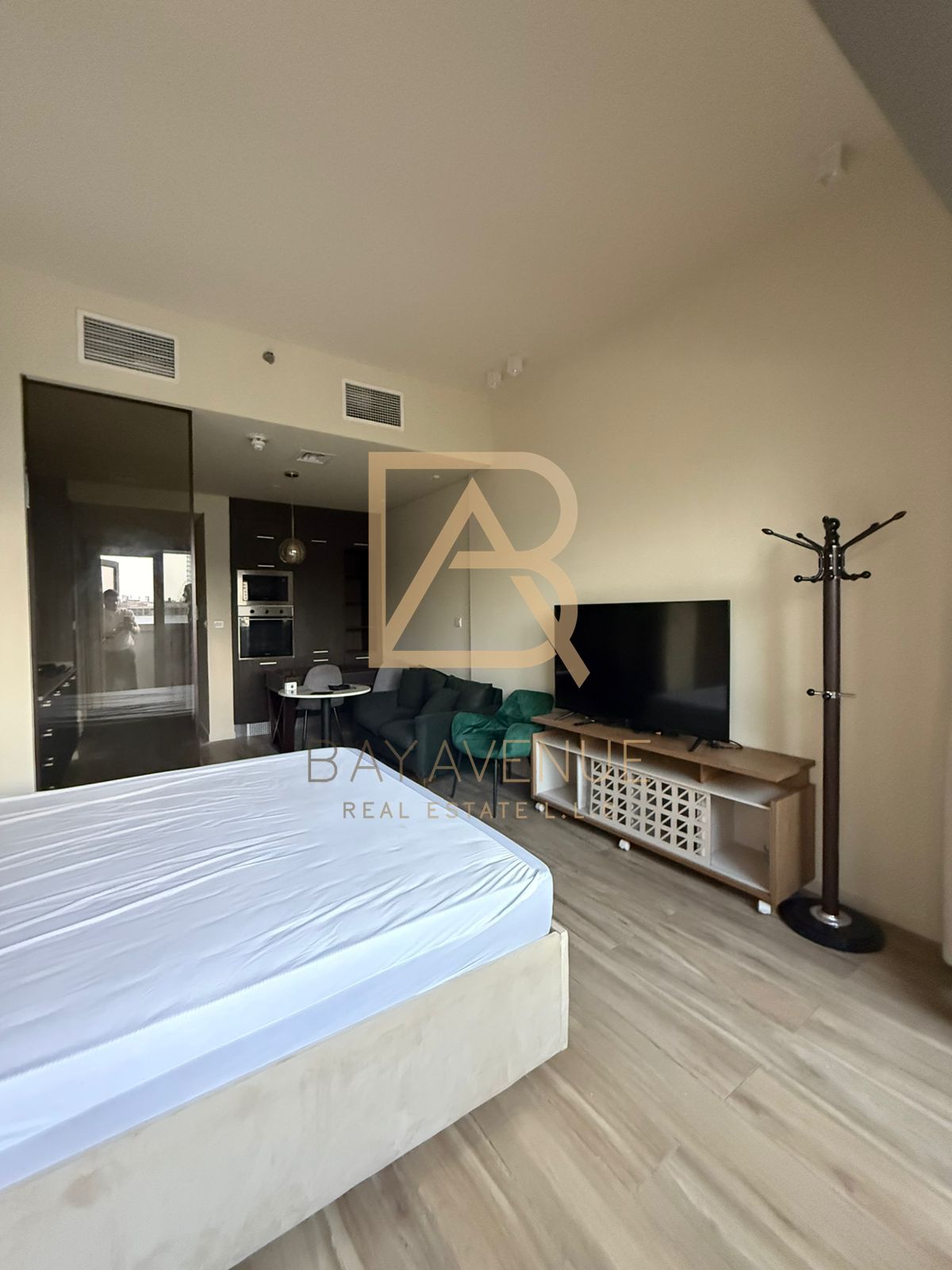 Premium Furnishing | Quality Living | Studio