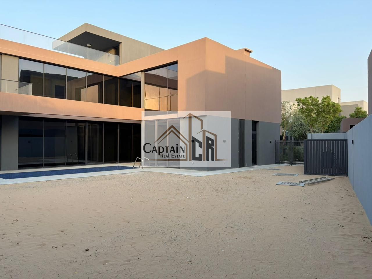 Super Luxurious 5BHK Villa for Rent in Kaya Masaar
