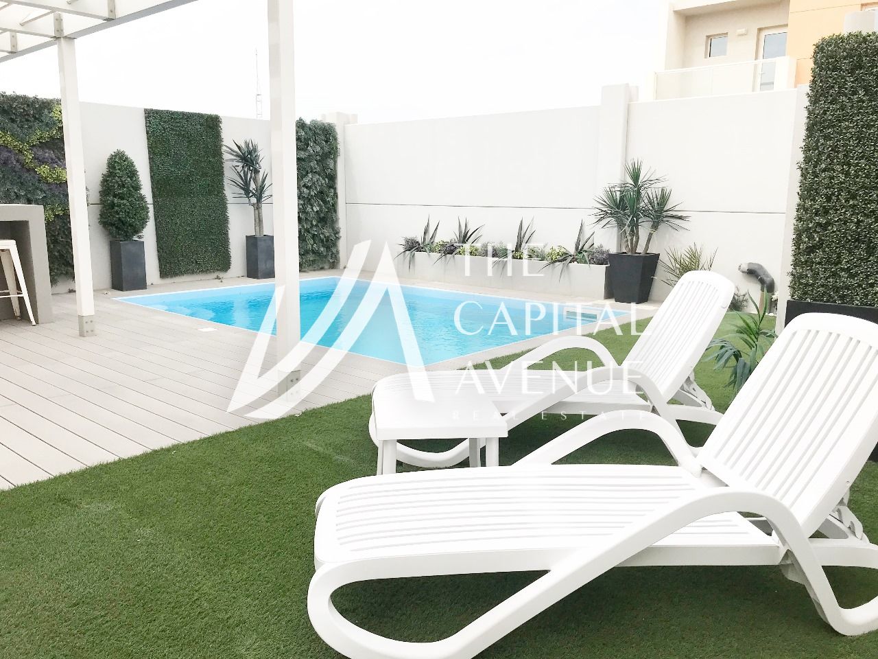 Upgraded to 4 BHK | Single Row Unit | with Private Pool