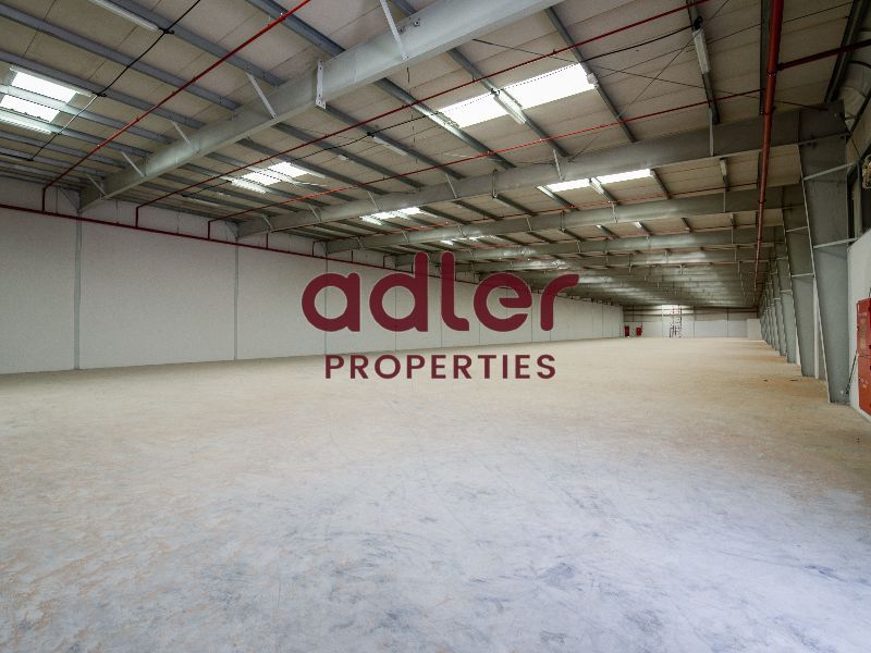 FULLY EQUIPPED WAREHOUSE | PERFECT FOR BUSINESSES SEEKING A READY-TO-OPERATE COMMERCIAL SPACE