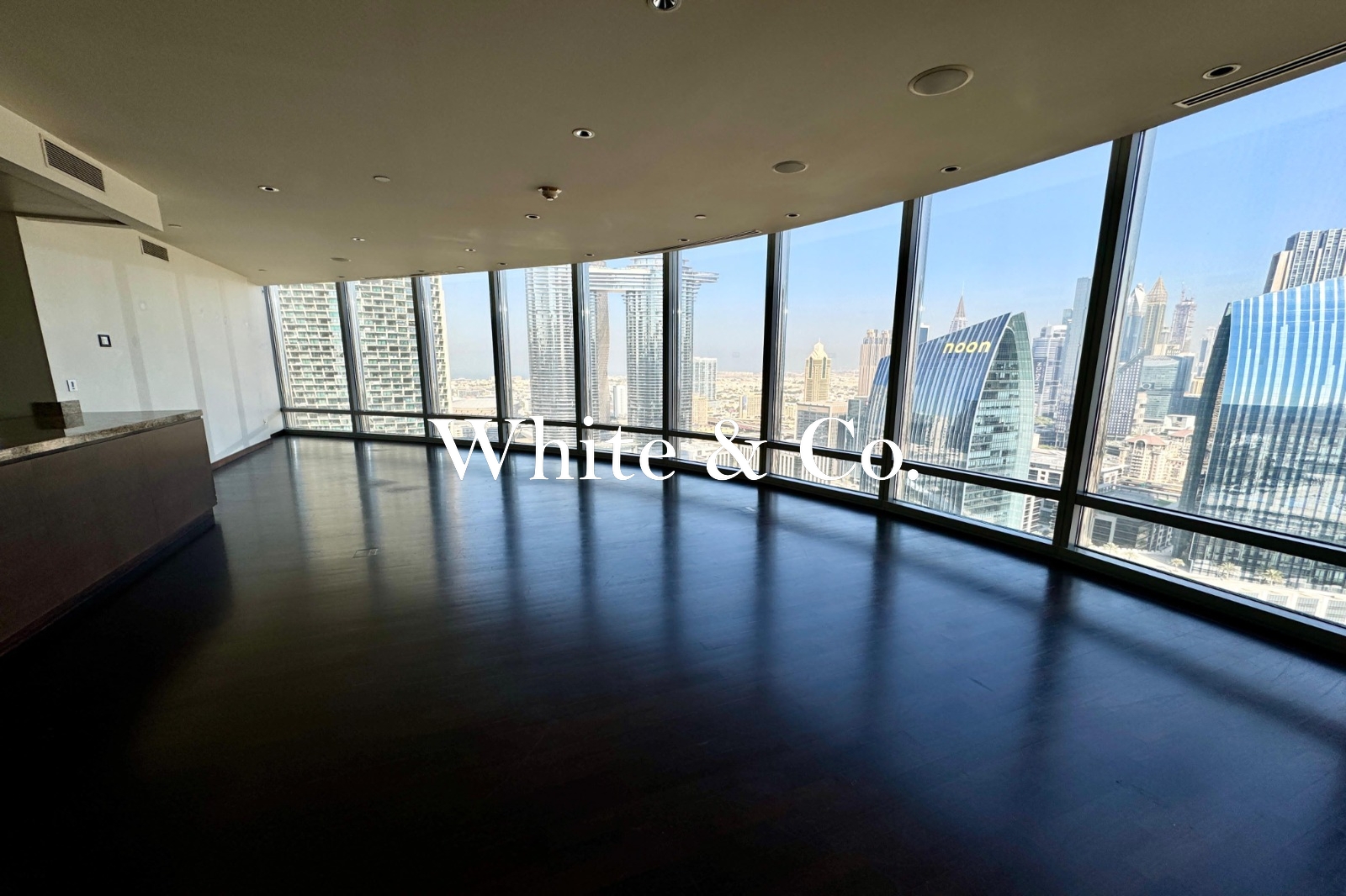 Large Layout | Burj Khalifa | Maid's Room