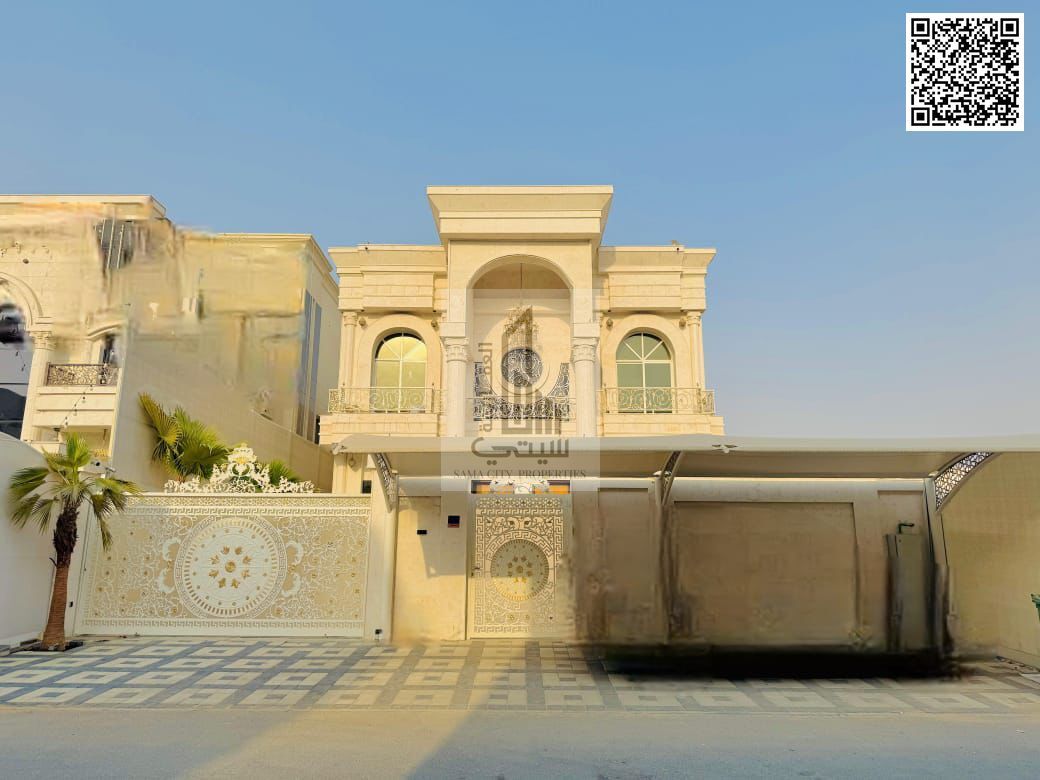 For sale: a fully furnished villa with a super deluxe finish, next to a park.