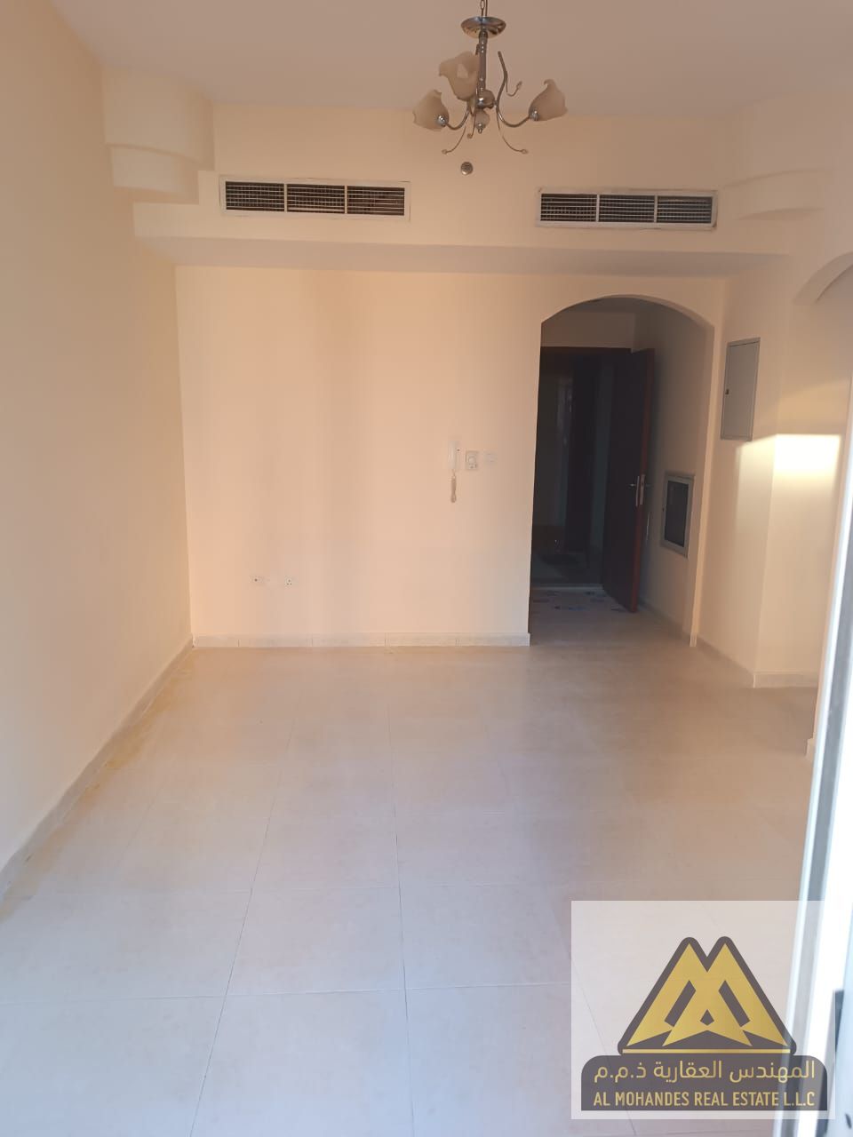 Balcony with a stunning view of the main street | A rear-facing model is available for 33,000 dirhams | Apartment security deposit (non-cash check)