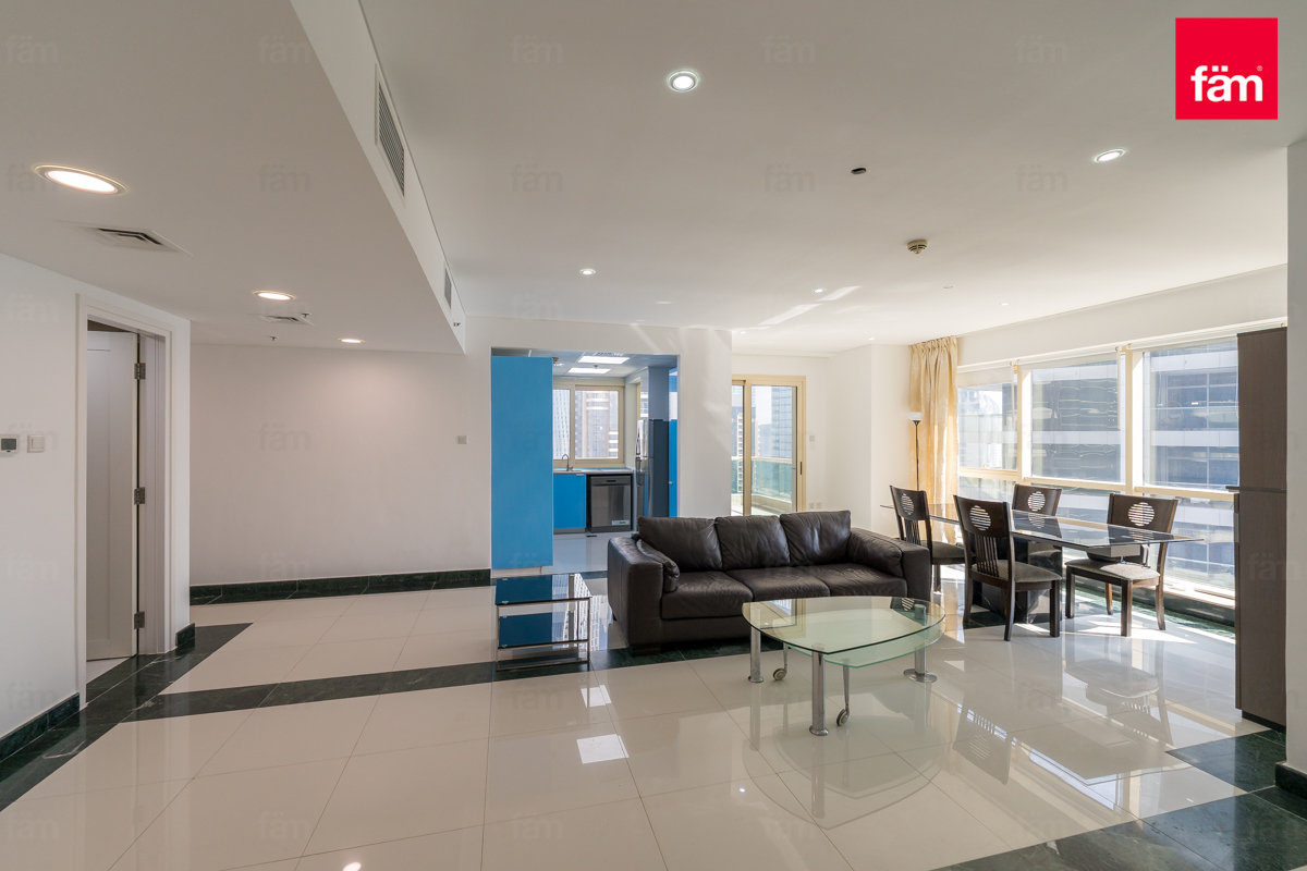 Upgraded Large Size I High Floor I Nice Layout