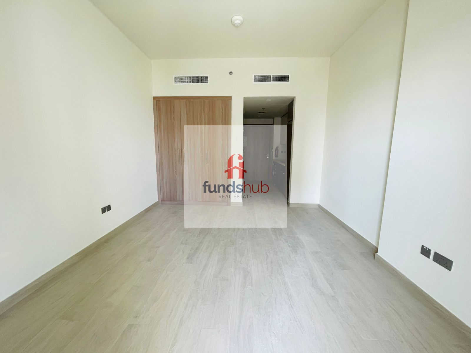 Brand new unit | Spacious | Best Price