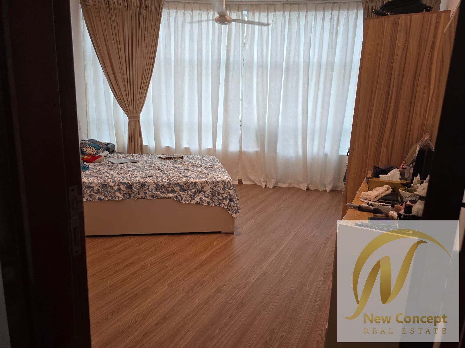 Luxury Apartment with Sea View and Ideal Comfort in Orient Tower!
