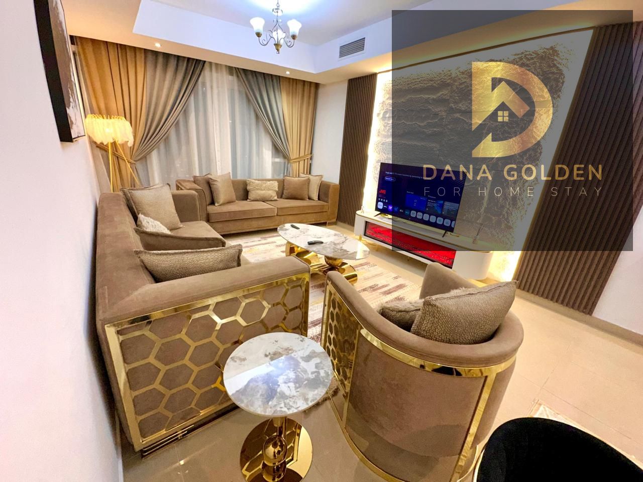 Three bedrooms and a living room with a full sea view, two balconies, and parking in the tower.