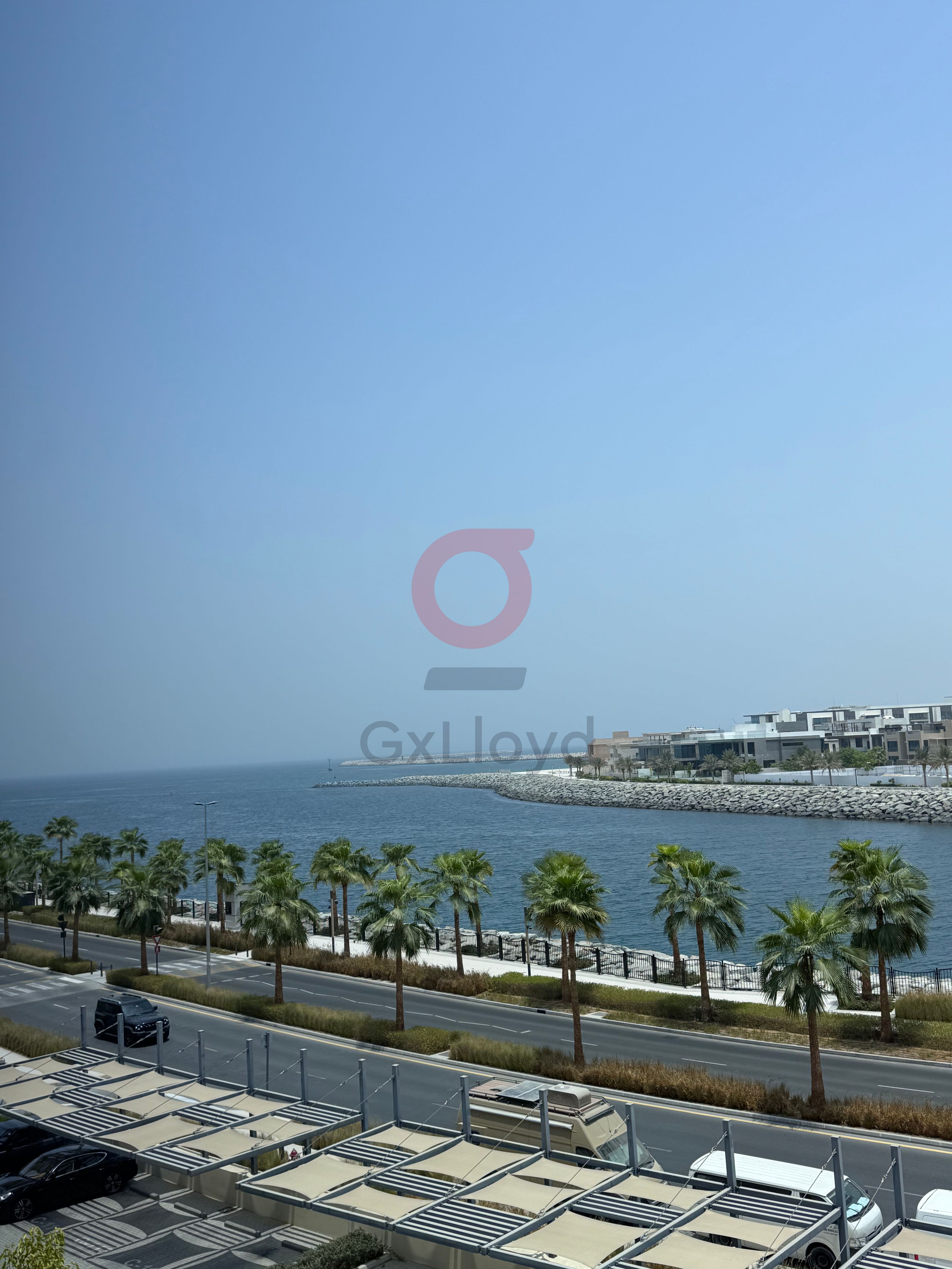 Sea View | Private Beach Access | Vacant