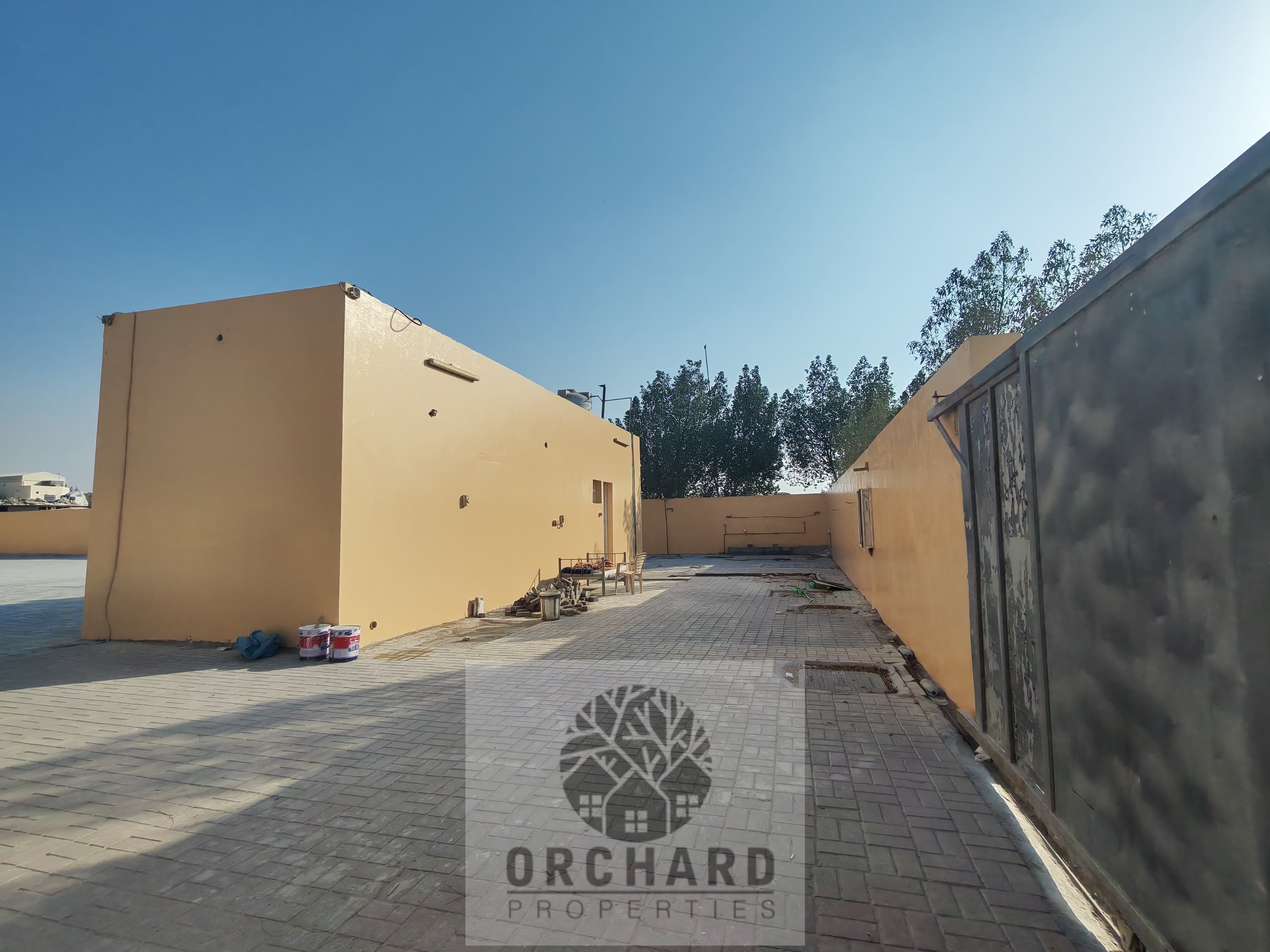 READY / OPEN YARD / 20000 SQFT / 45 KW / FULL ENTERLOCK